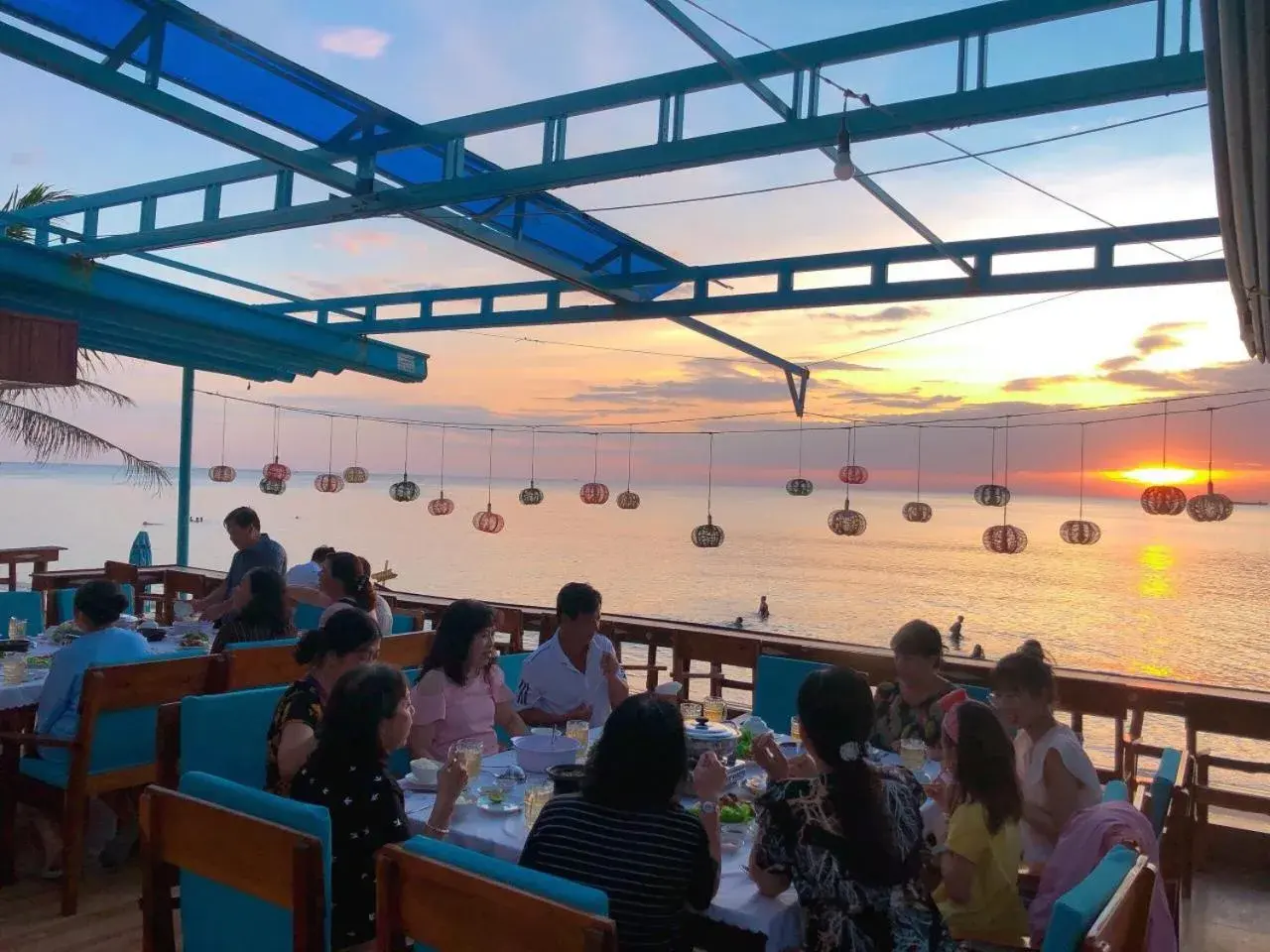 Lounge or bar, Restaurant/Places to Eat in Orange Resort