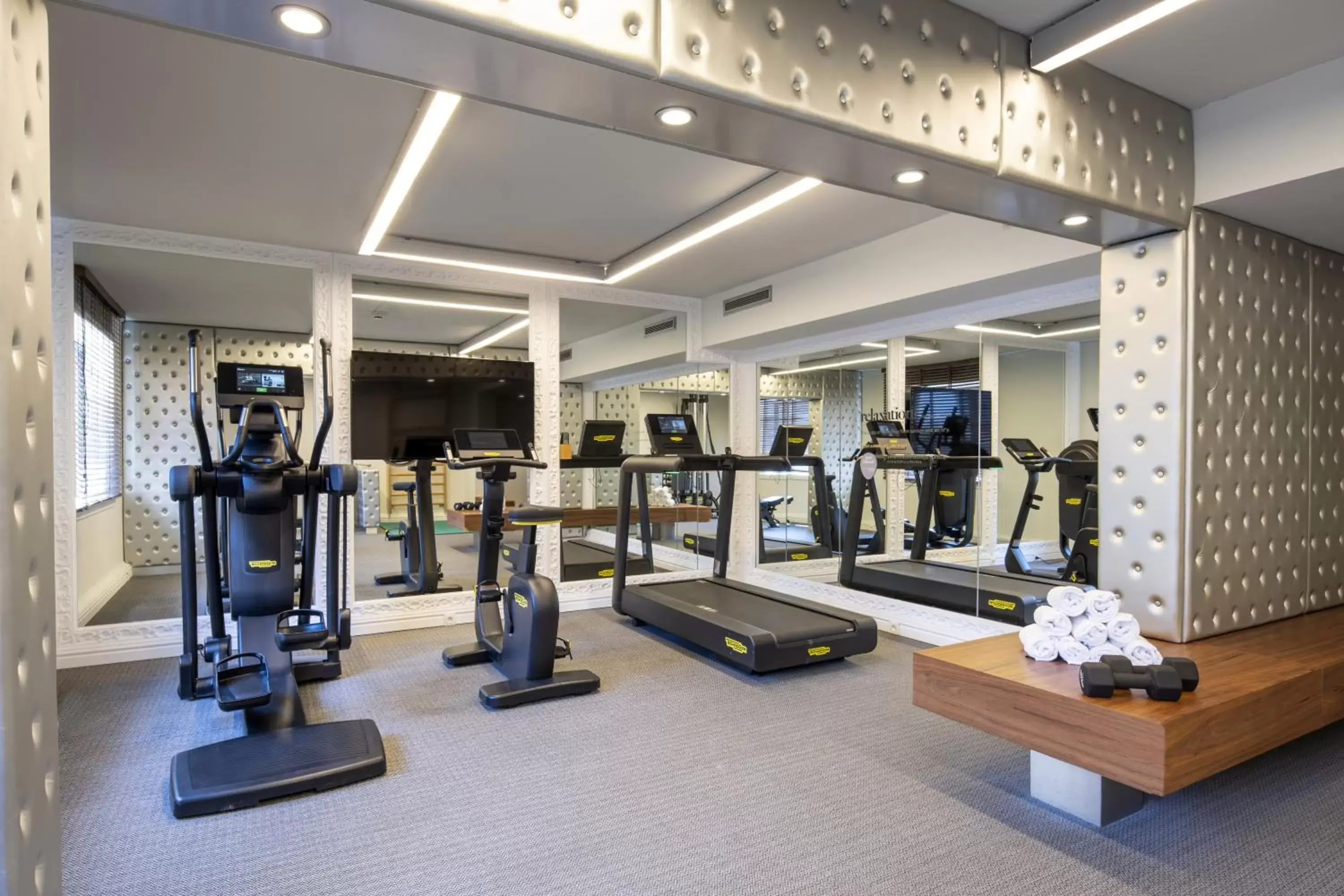 Fitness centre/facilities, Fitness Center/Facilities in Le Louise Hotel Brussels - MGallery