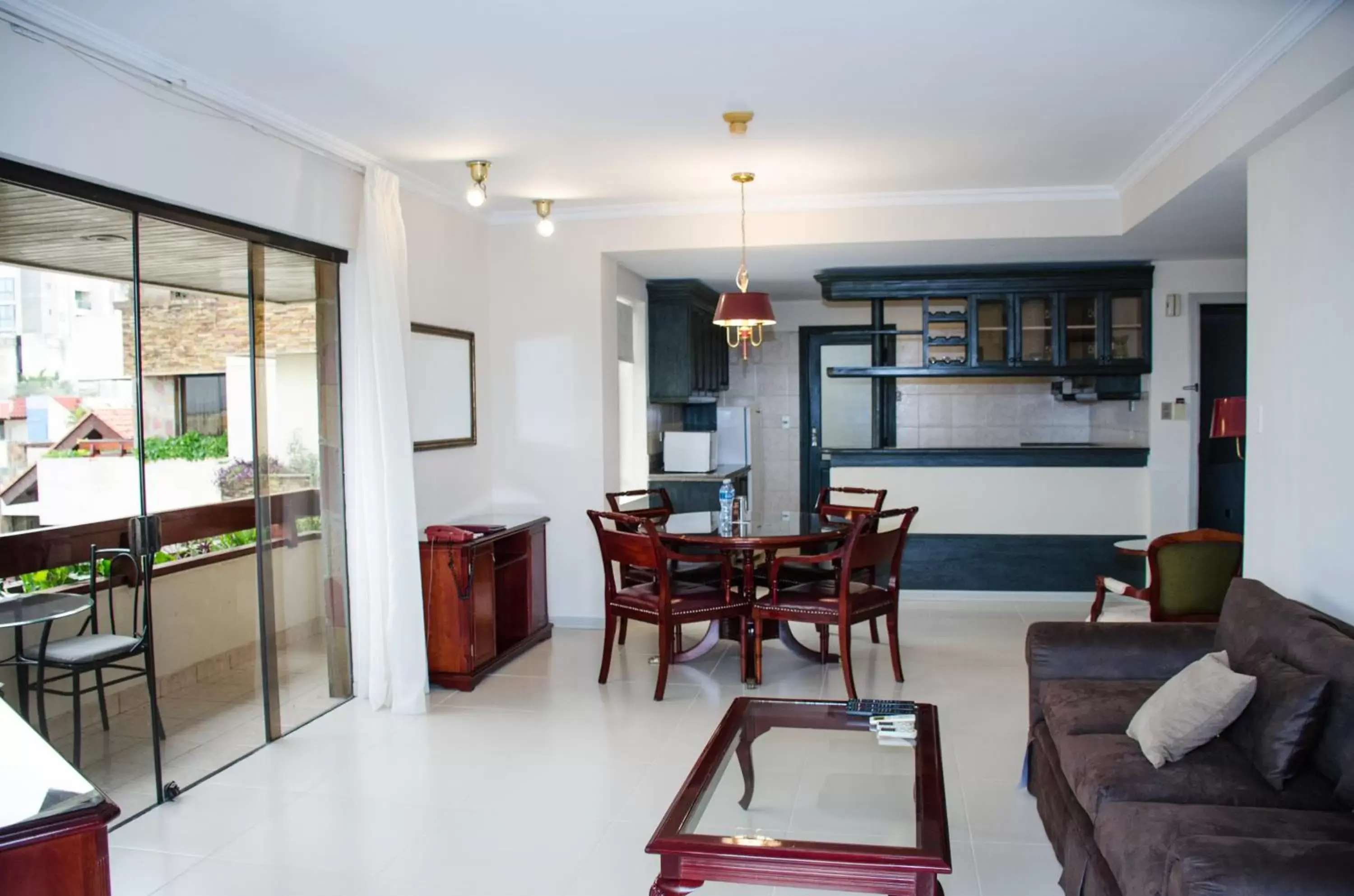 Kitchen or kitchenette, Seating Area in Apart Hotel TOBOROCHI