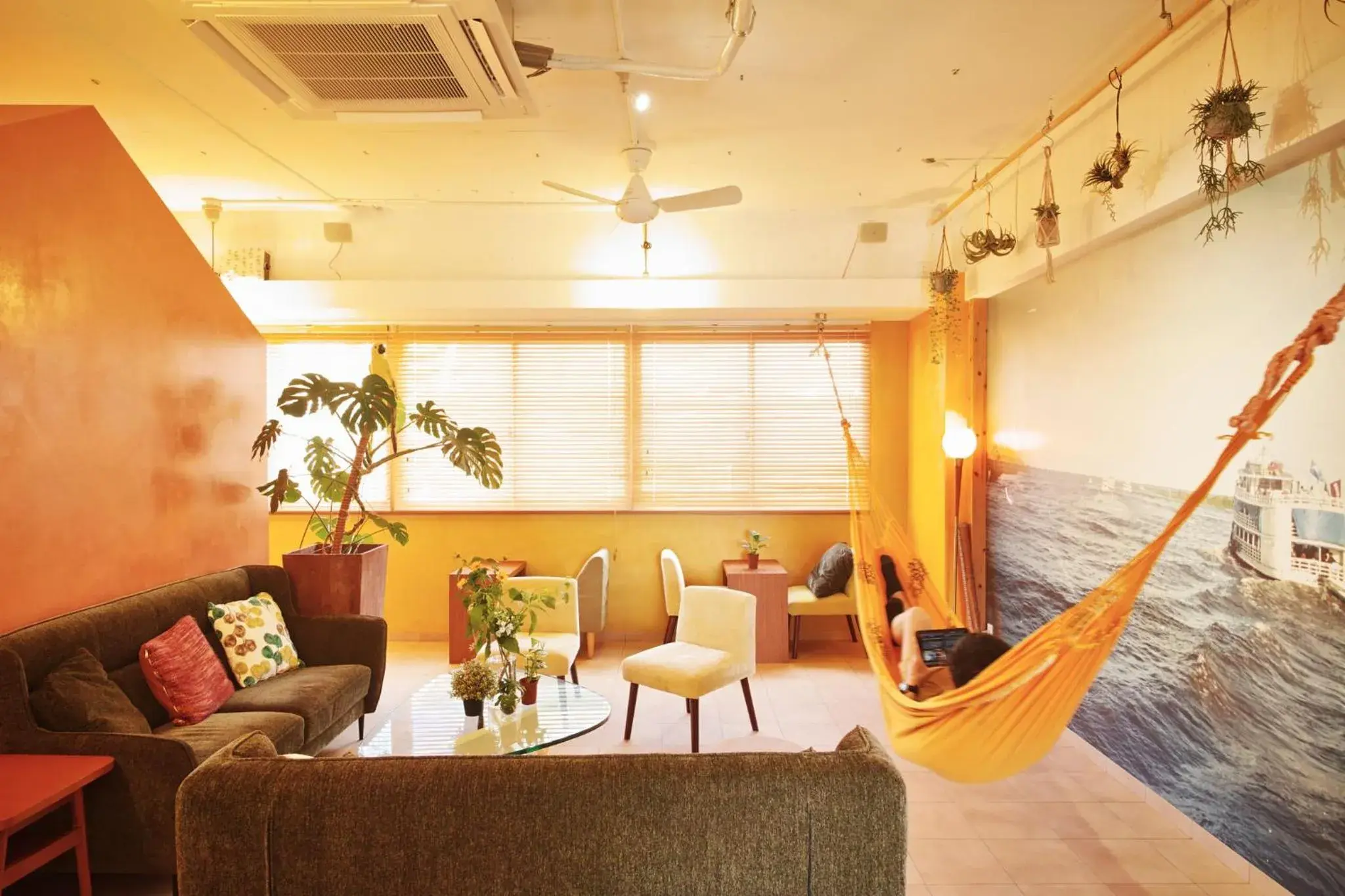 Communal lounge/ TV room, Seating Area in Hostel Casa Noda Nagasaki