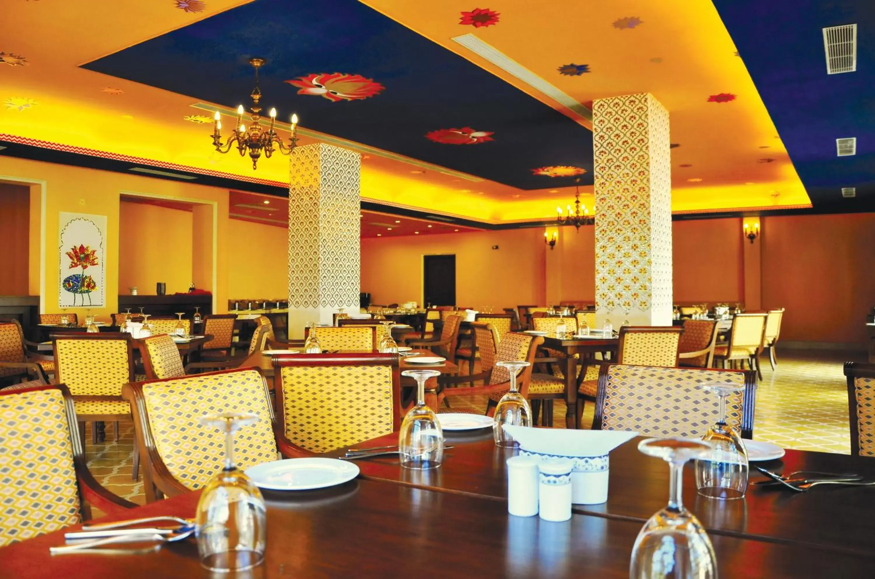 Restaurant/Places to Eat in juSTa Rajputana Resort & Spa