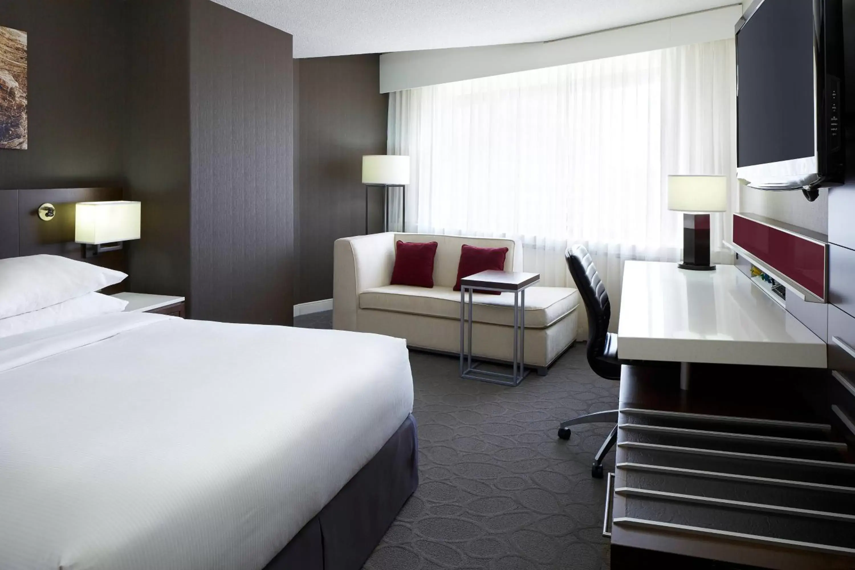 Photo of the whole room in Delta Hotels by Marriott Quebec