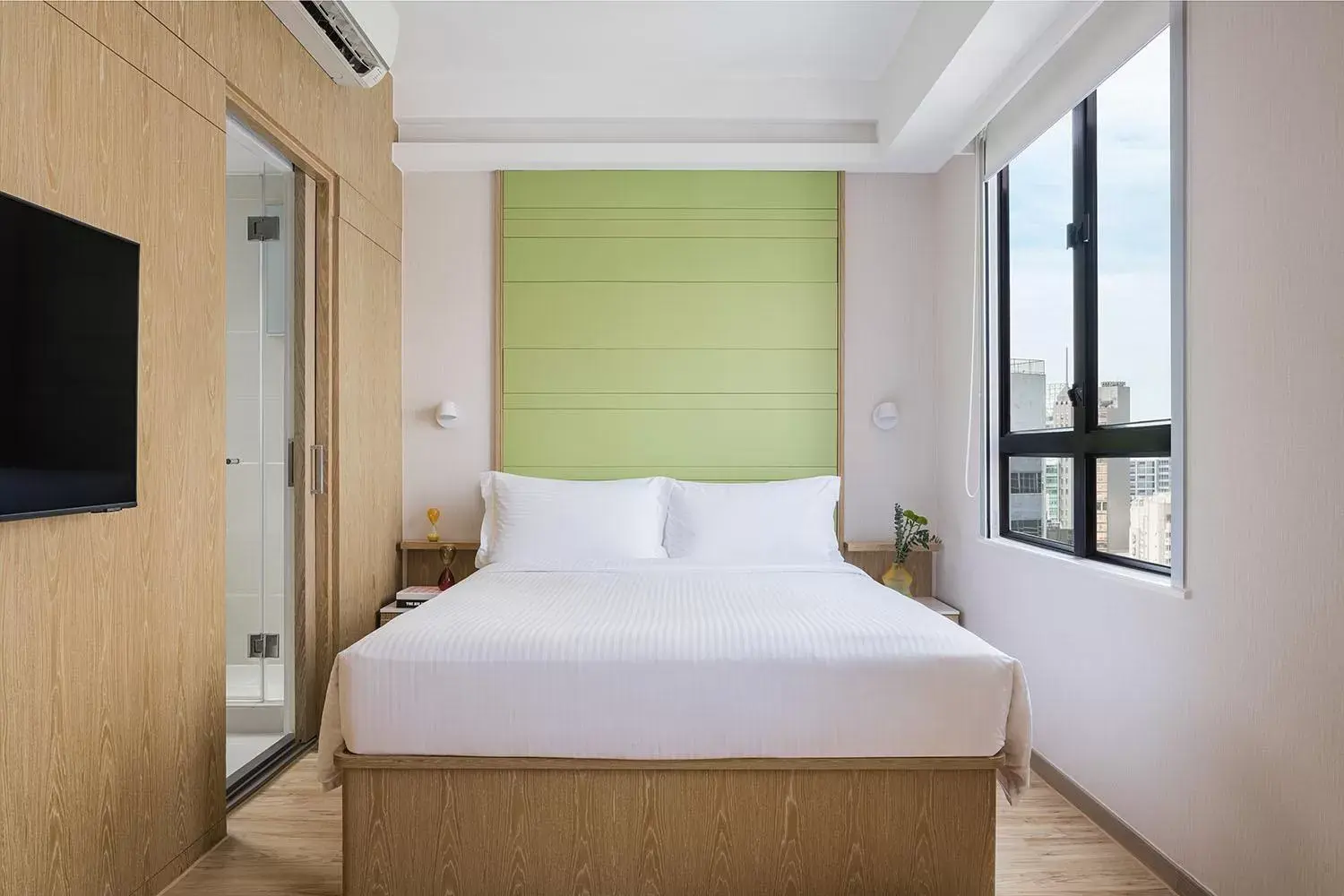 Bed in YING'nFLO, Hong Kong, Wan Chai