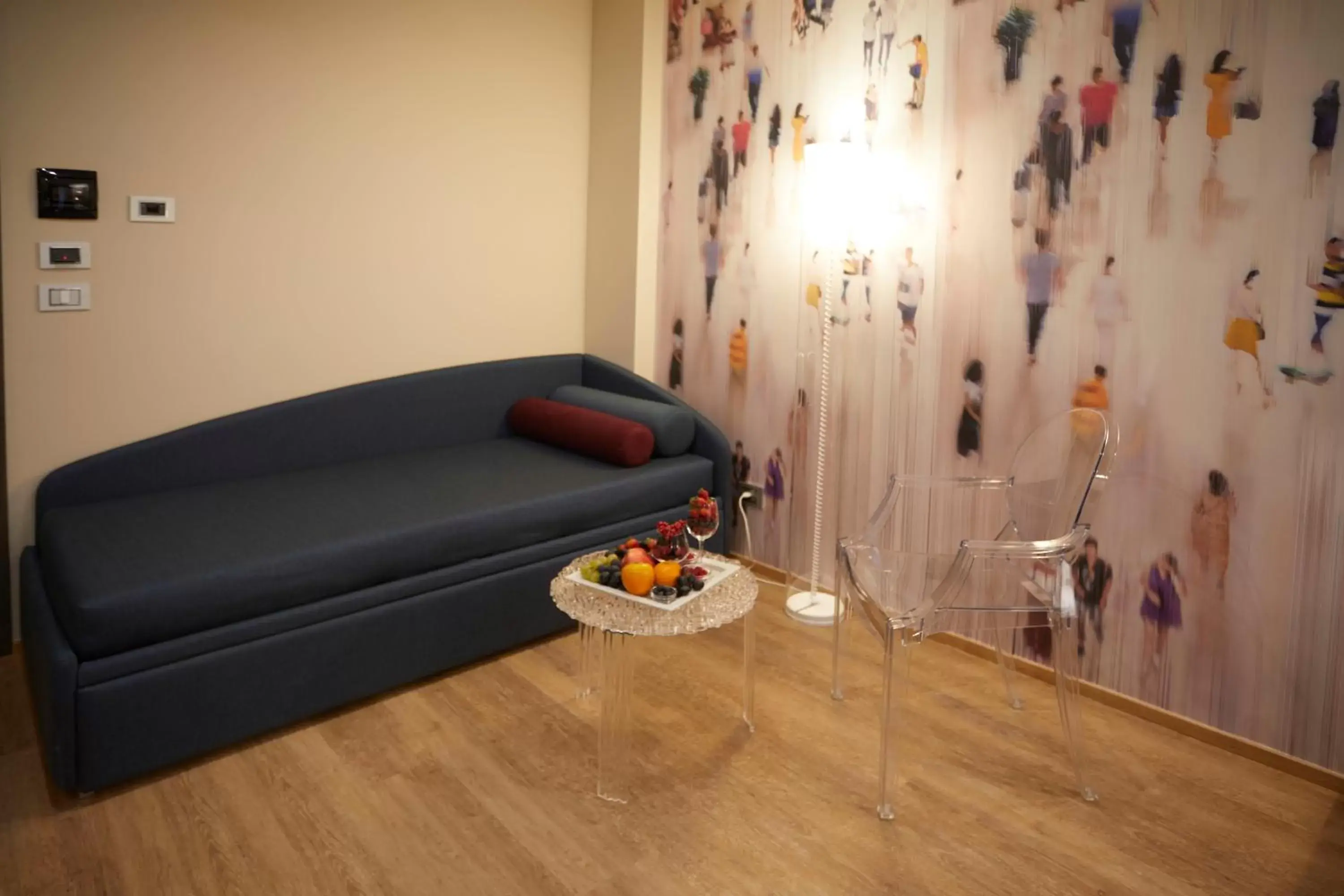 Living room, Bed in Hotel Concord Living room, Bed in Hotel Concord