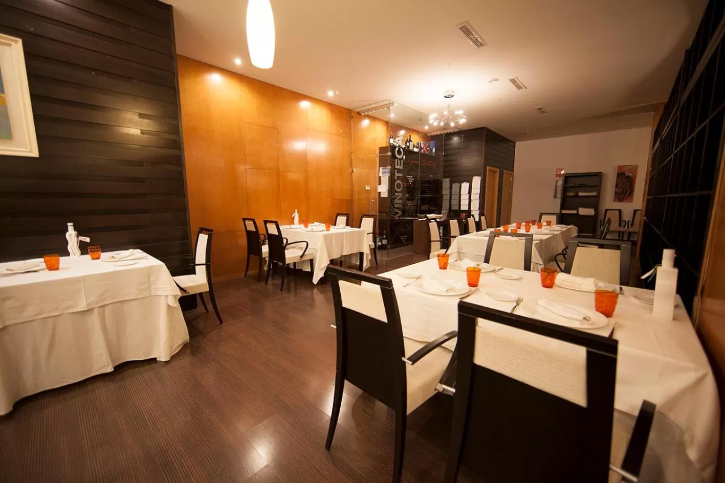 Restaurant/places to eat in Hotel Acosta Centro