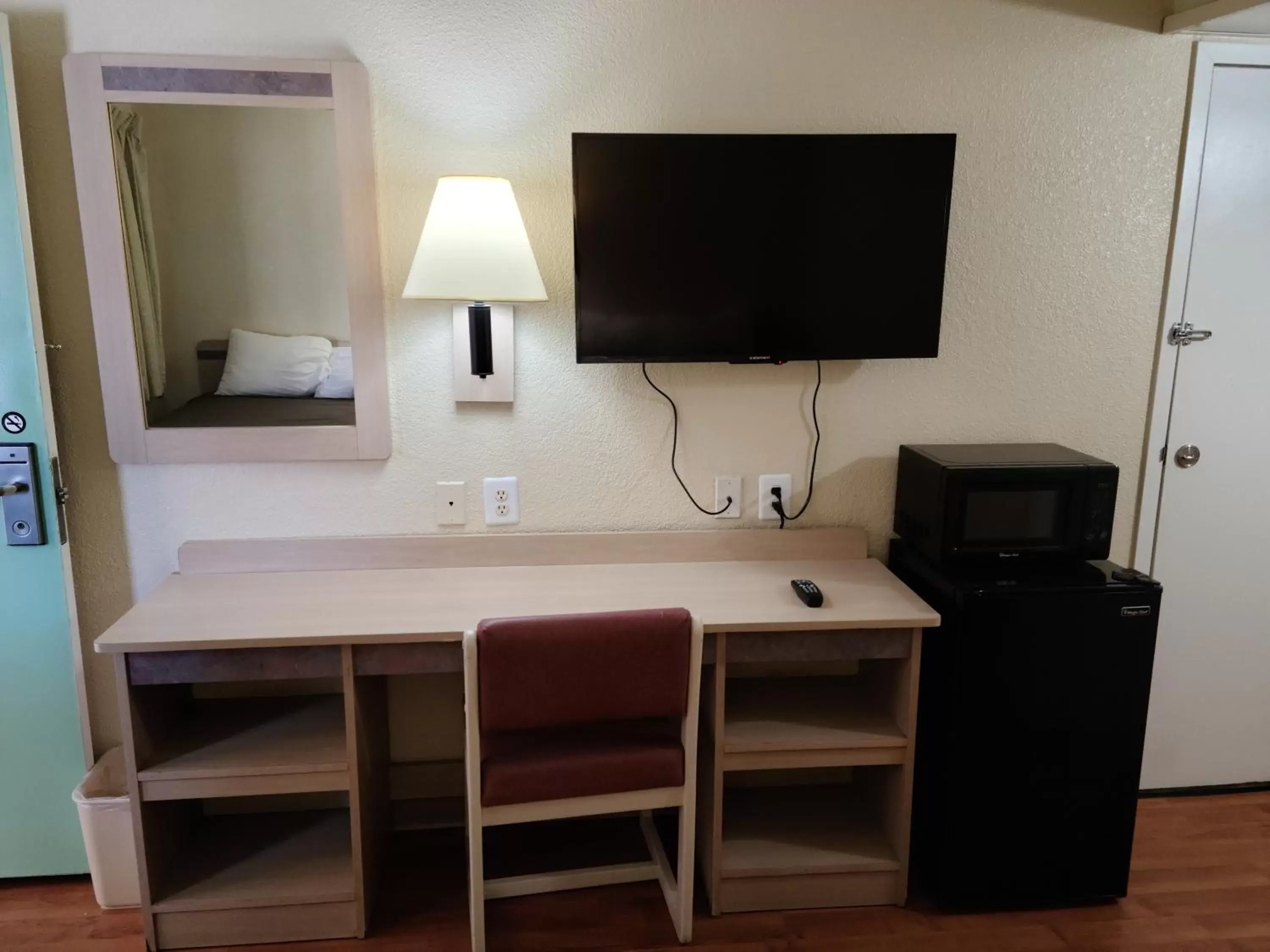 TV/Entertainment Center in Motel 9 Las Cruces