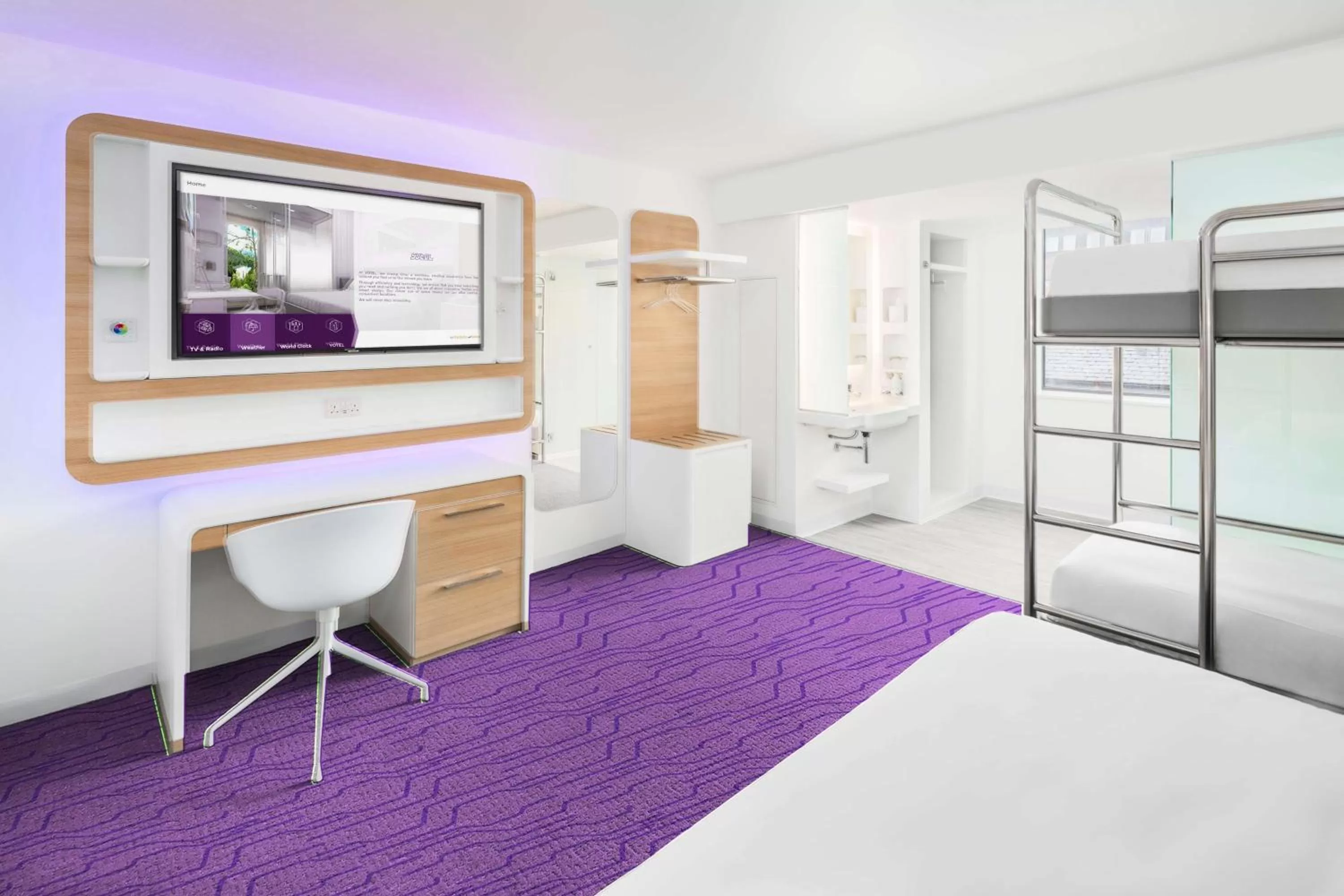 TV and multimedia, Bed in YOTEL Edinburgh