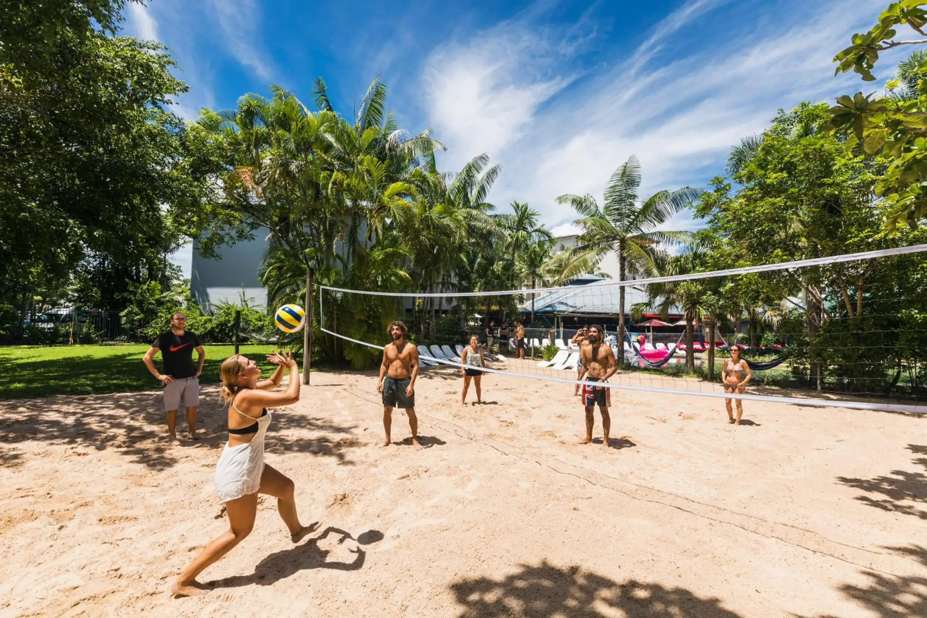 Activities, Other Activities in Summer House Backpackers Cairns