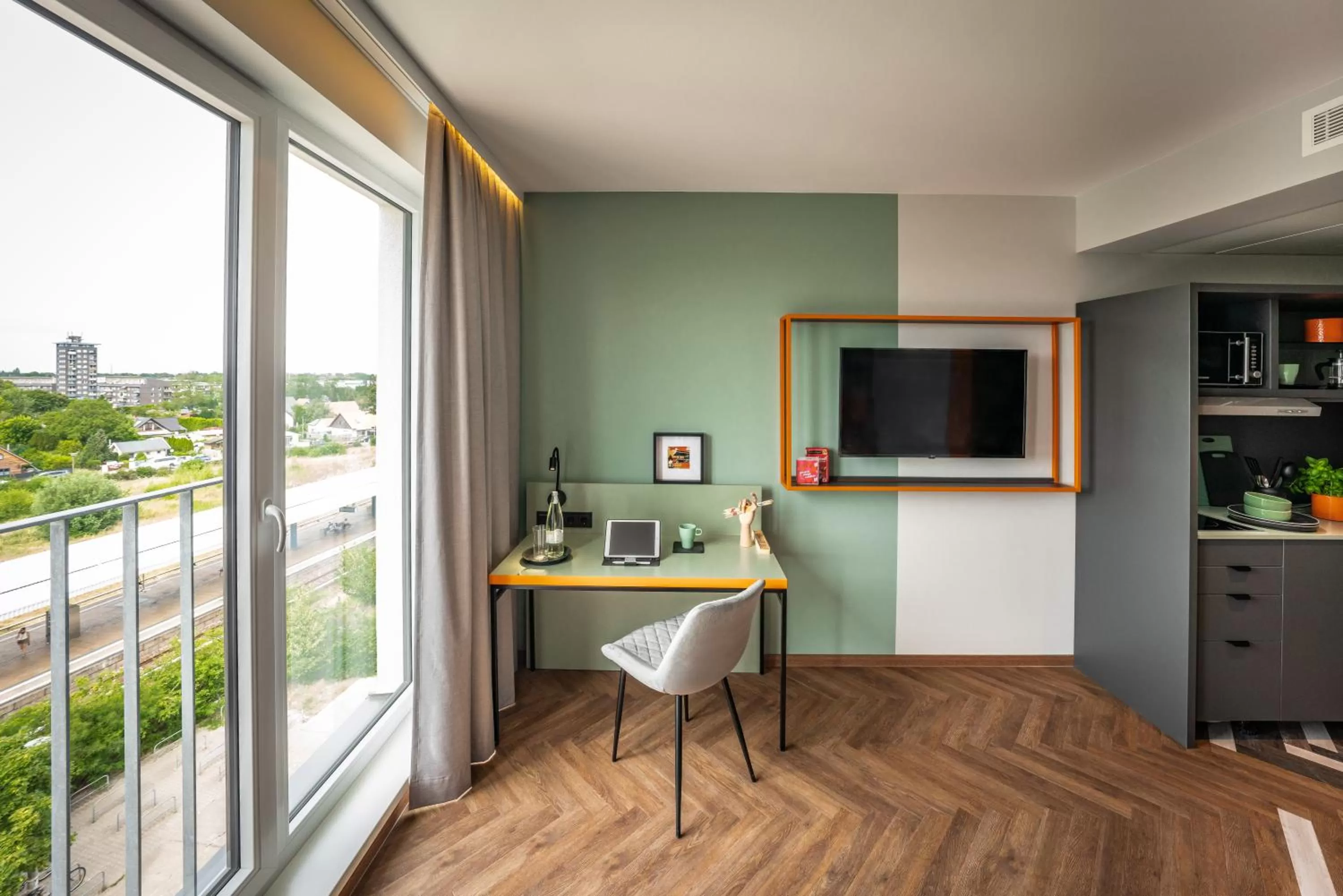 Seating area in LOGINN Hotel Berlin Airport