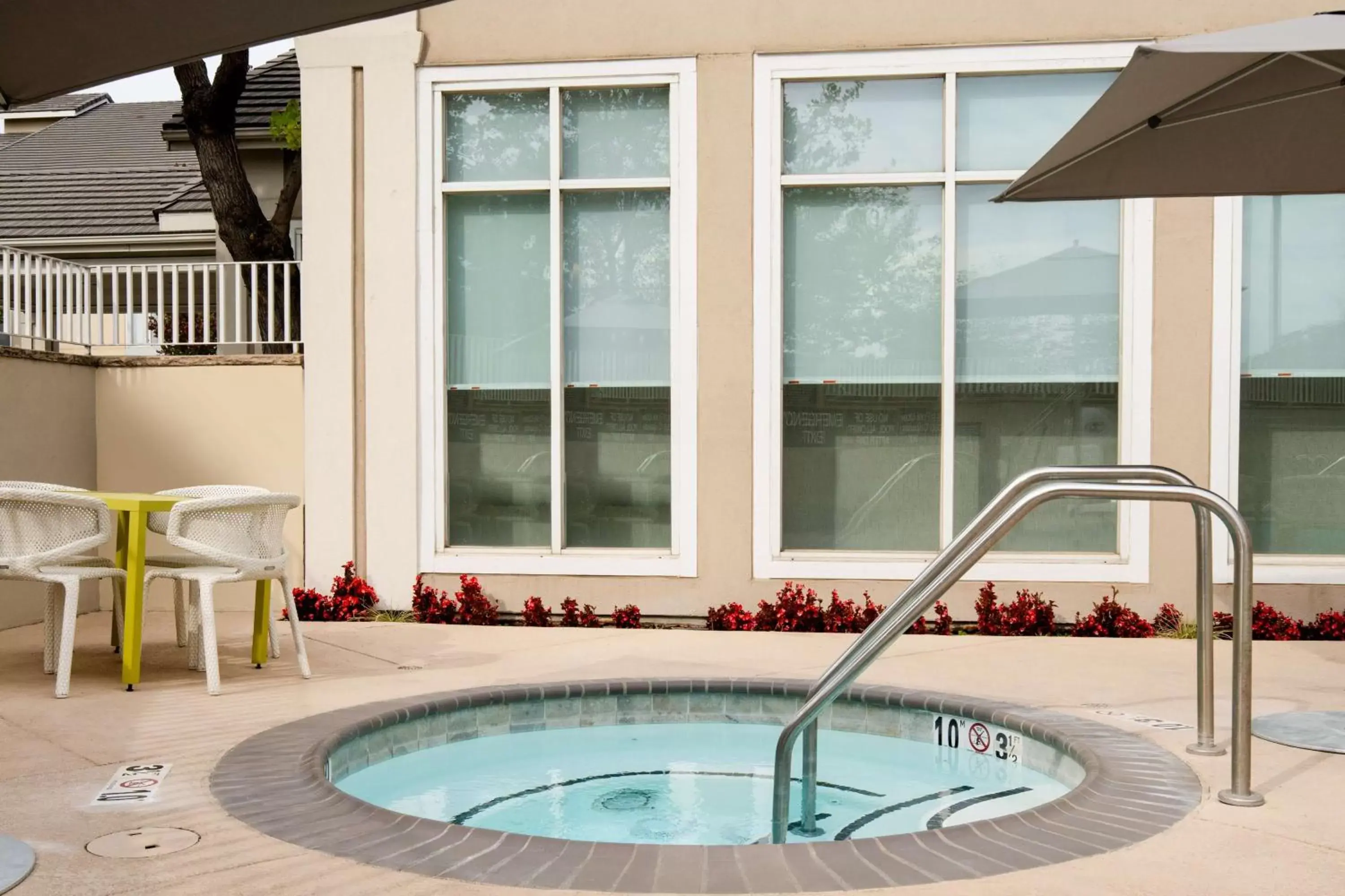 Sports, Swimming Pool in Hilton Garden Inn Roseville