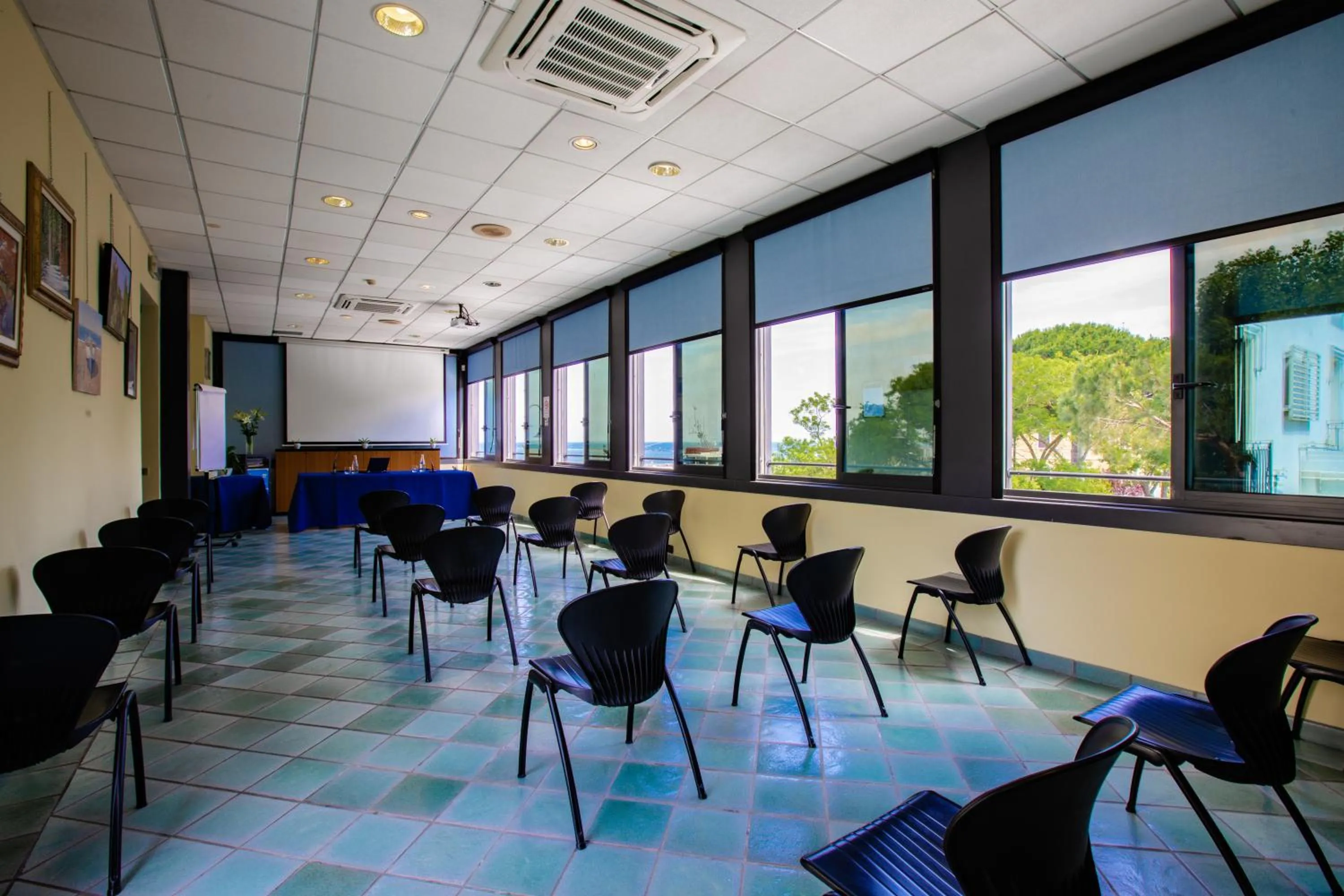 Business facilities in Miramare Hotel Ristorante Convegni