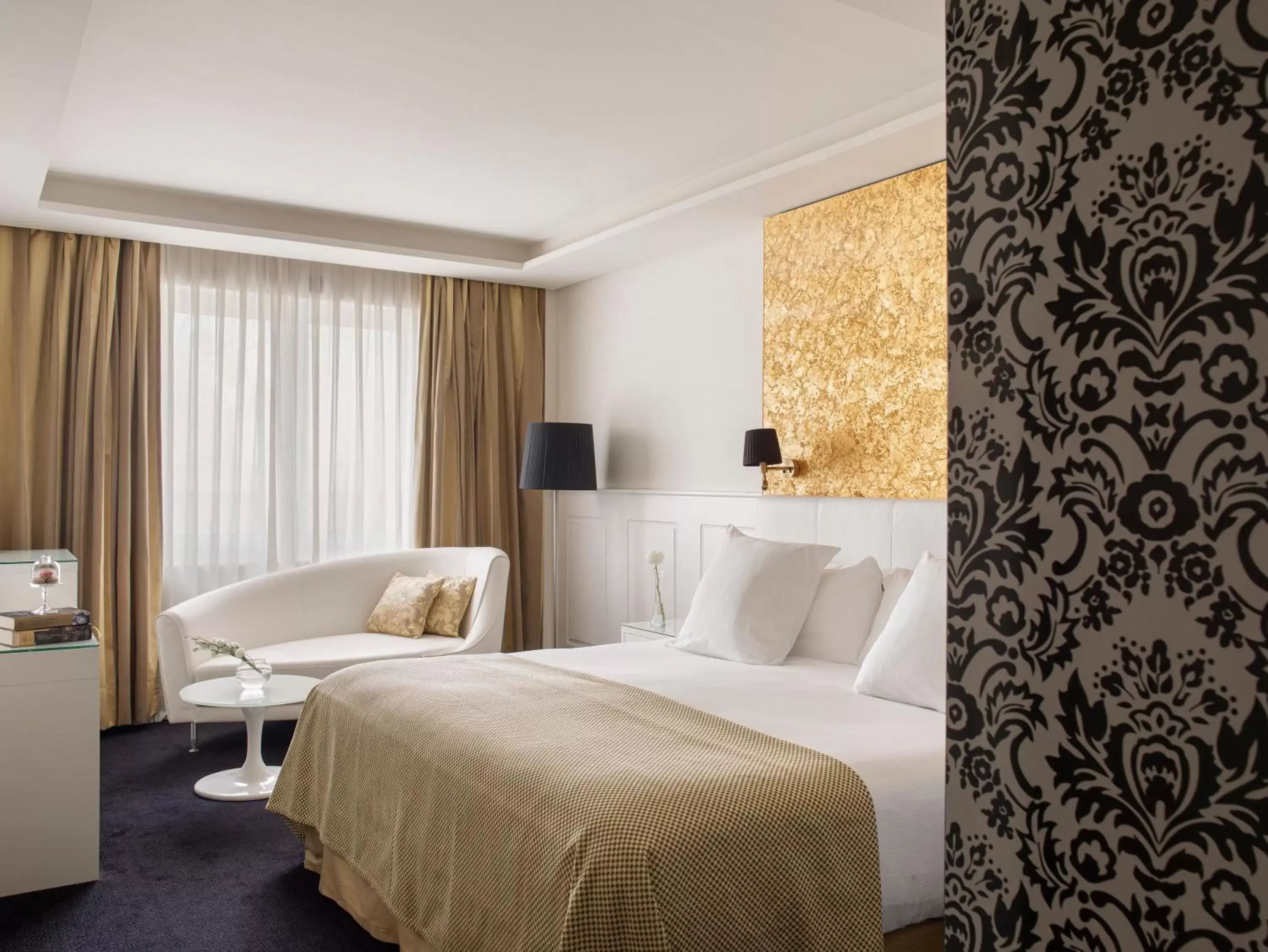 Bed in Hotel Colón Gran Meliá - The Leading Hotels of the World Bed in Hotel Colón Gran Meliá - The Leading Hotels of the World