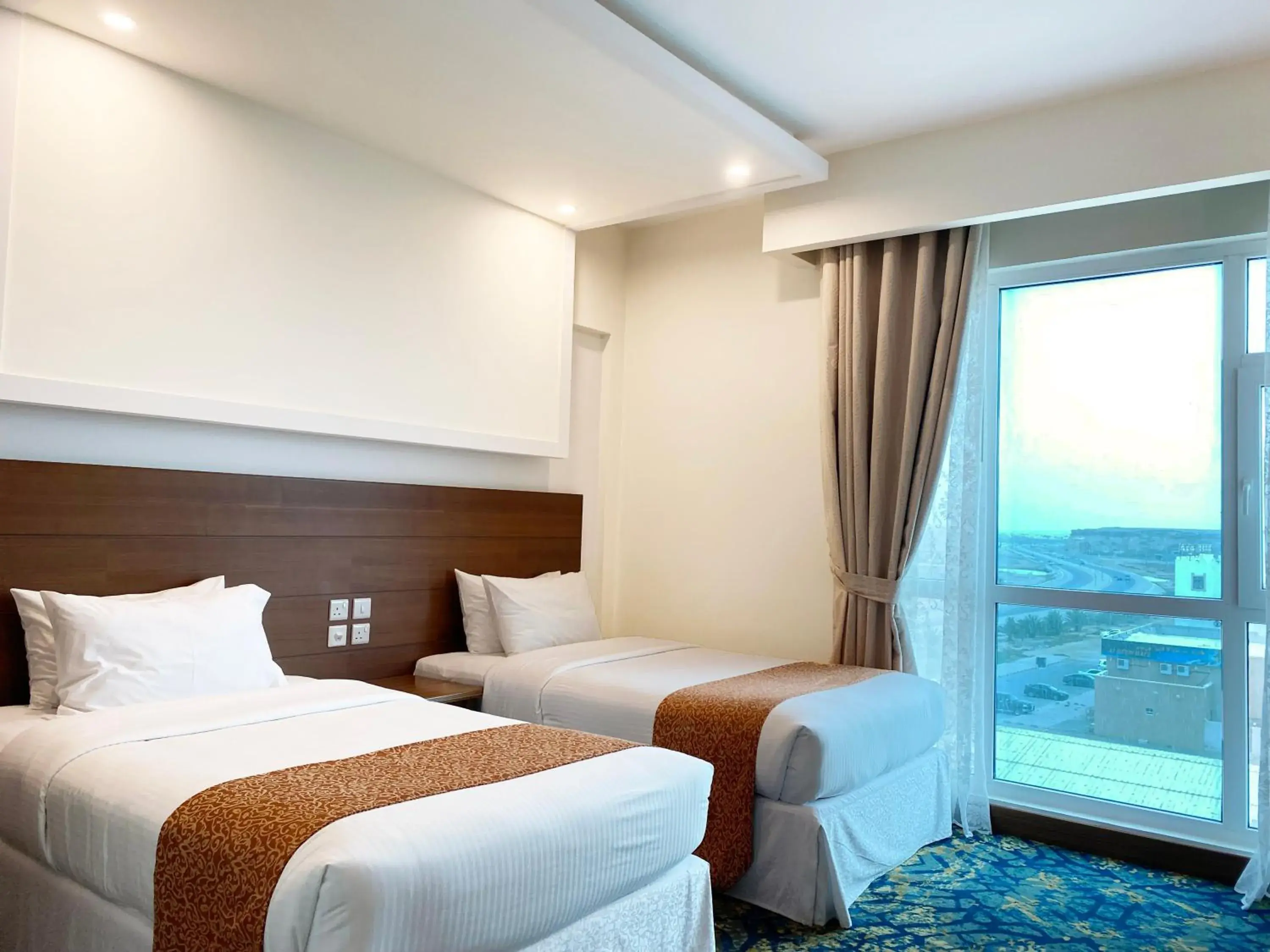 Deluxe Twin Bed Mountain View in Sur Grand Hotel