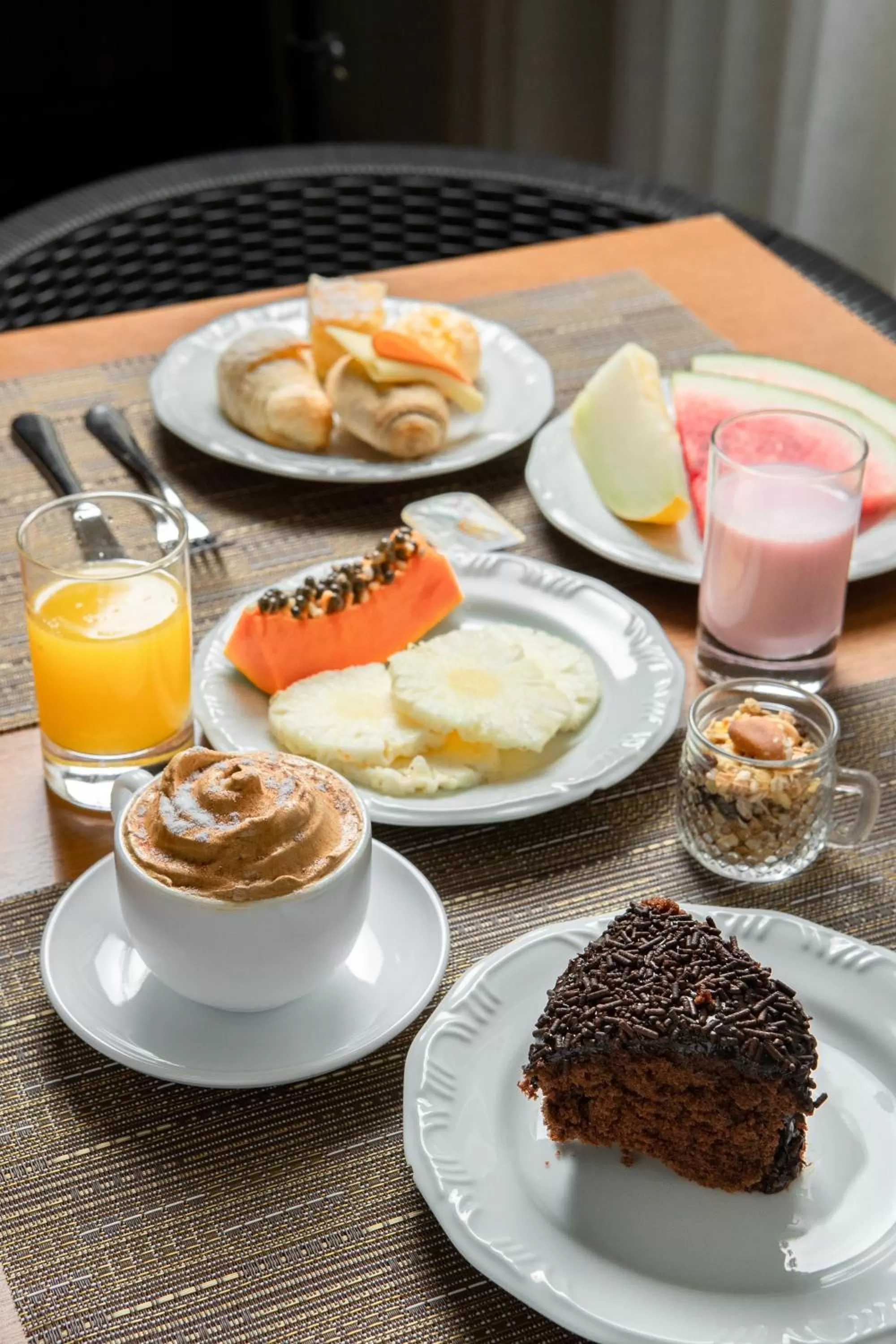 Breakfast in Iate Hotel Centro Florianópolis