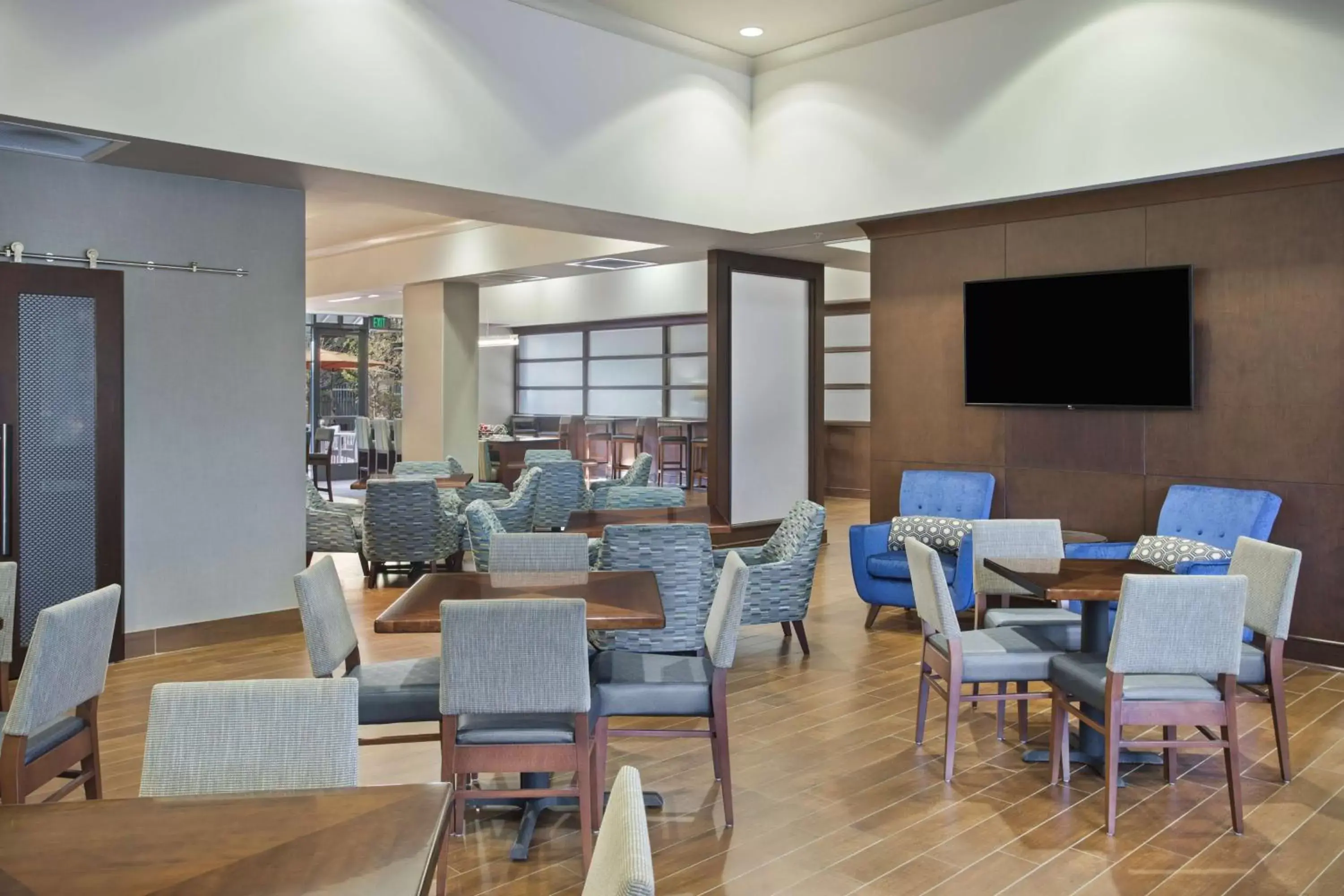 Dining area, Restaurant/Places to Eat in Hampton Inn & Suites Little Rock-Downtown