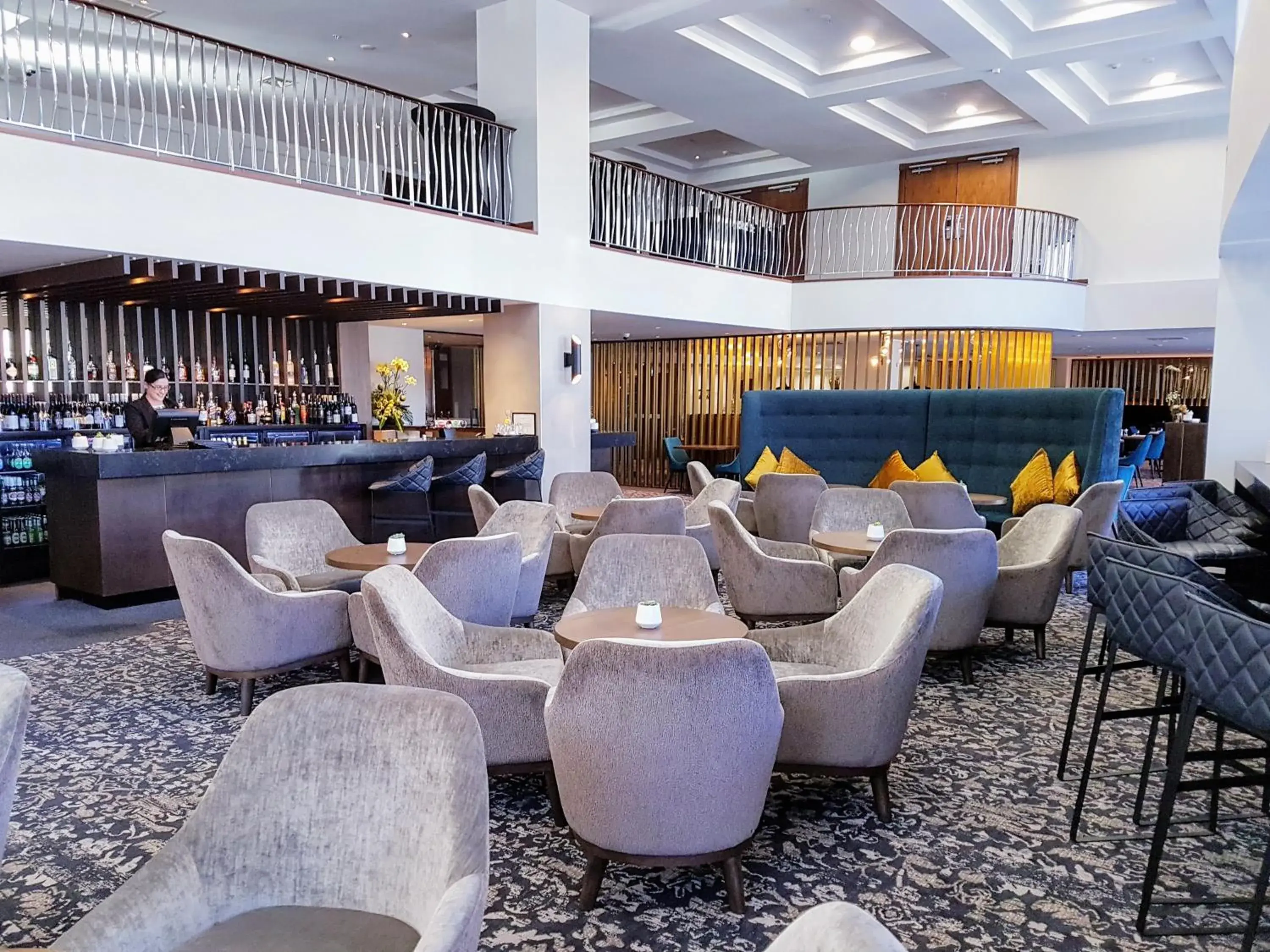 Restaurant/places to eat, Lounge/Bar in Distinction Christchurch Hotel