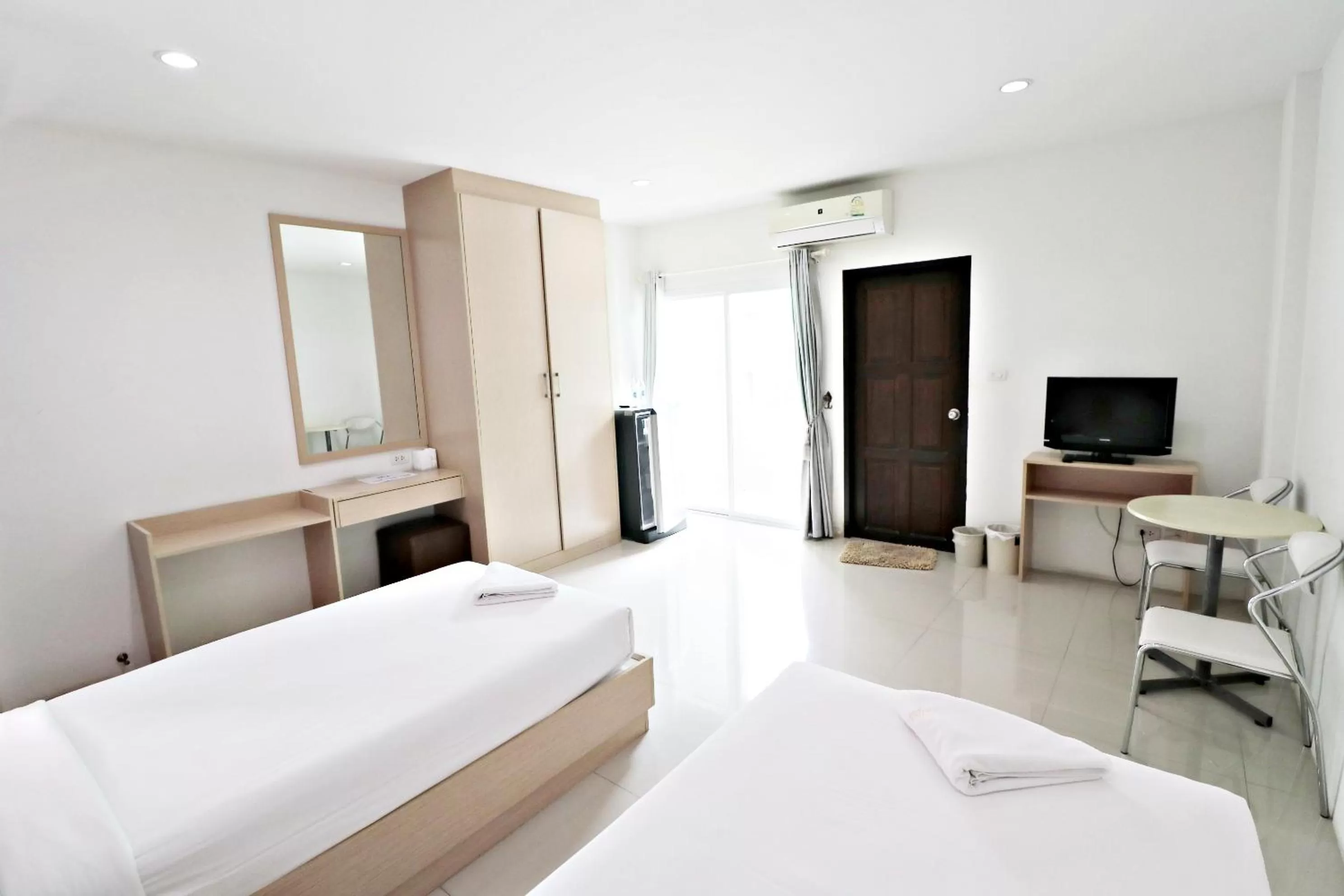 Bedroom, Bed in Hua Hin Irooms