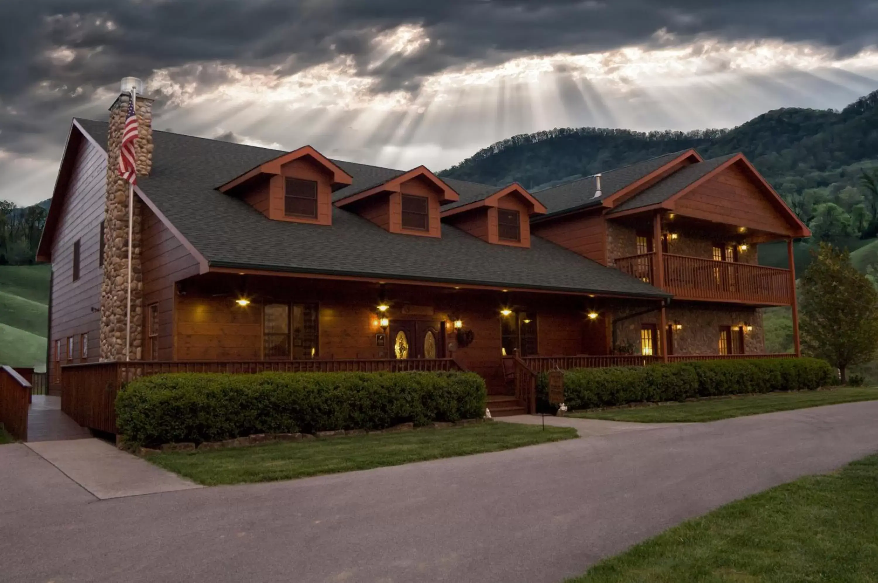 Facade/entrance, Property Building in Berry Springs Lodge