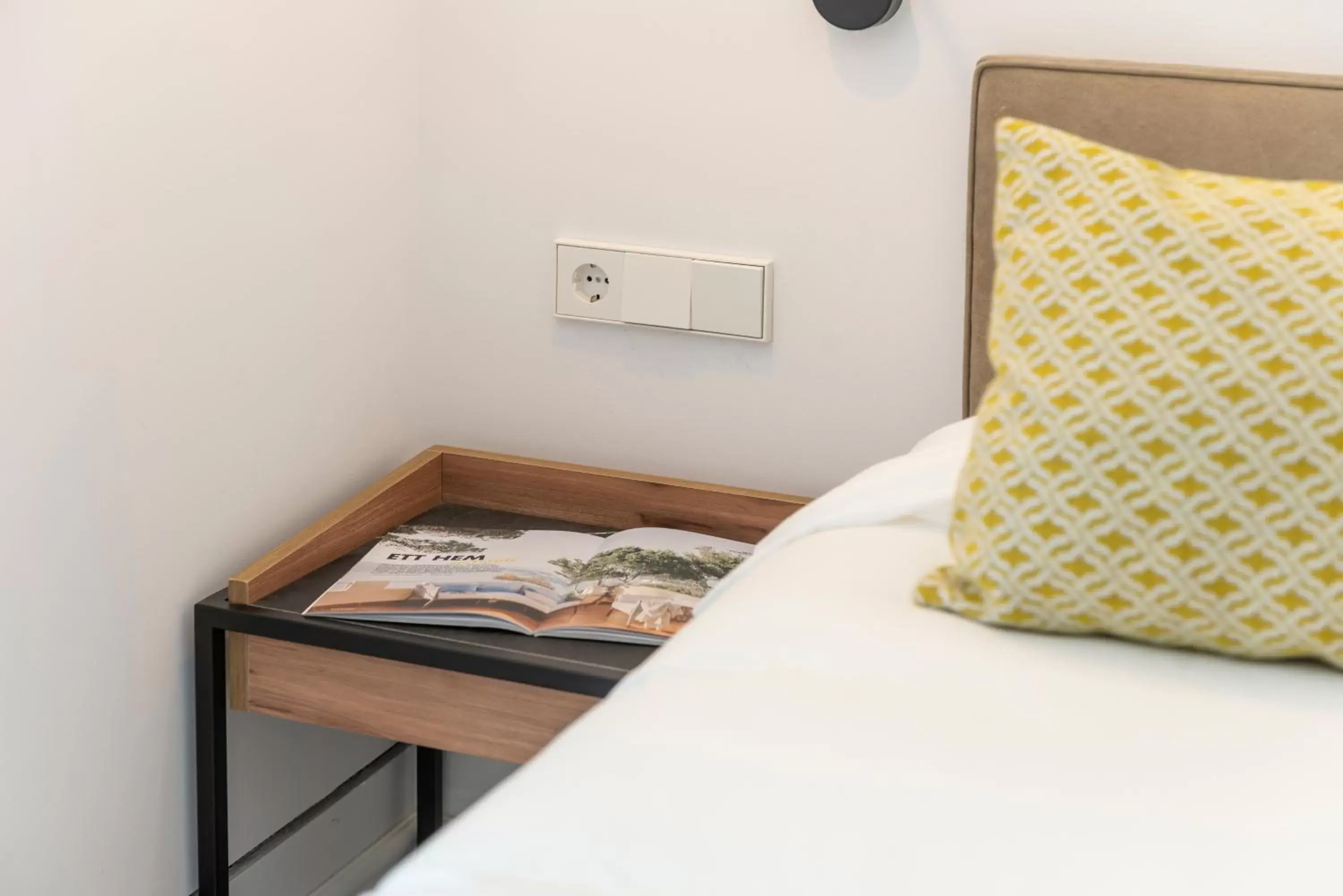 Property building, Bed in Hotel Can Quetglas