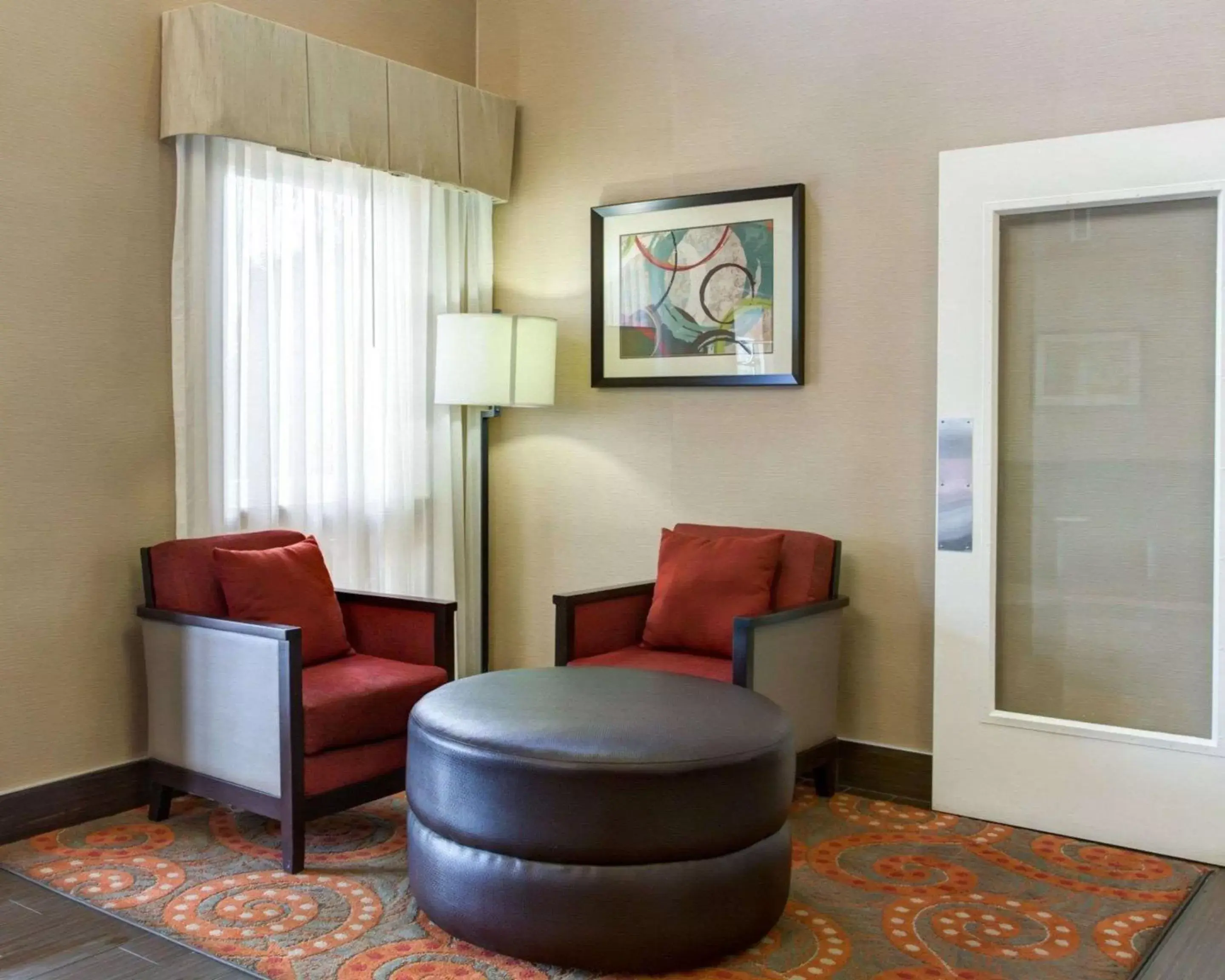Lobby or reception, Seating Area in Comfort Suites