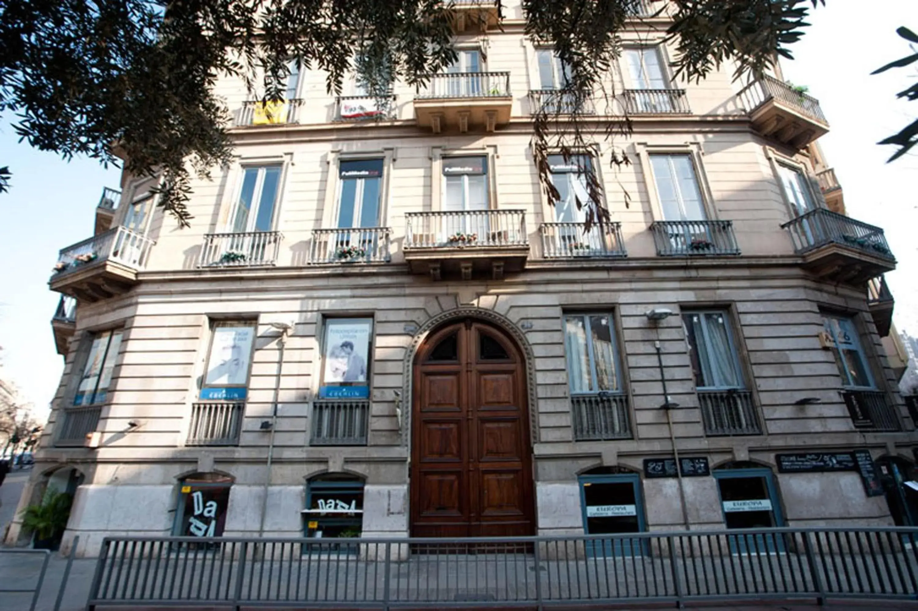 Facade/entrance in Hostal Bcn 46 Facade/entrance in Hostal Bcn 46