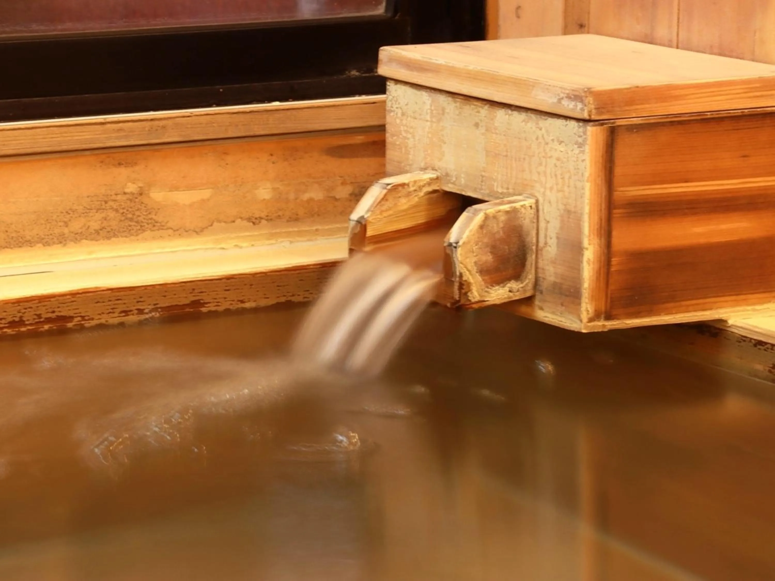 Hot Spring Bath in Ryokan Tanabe 旅館田邊