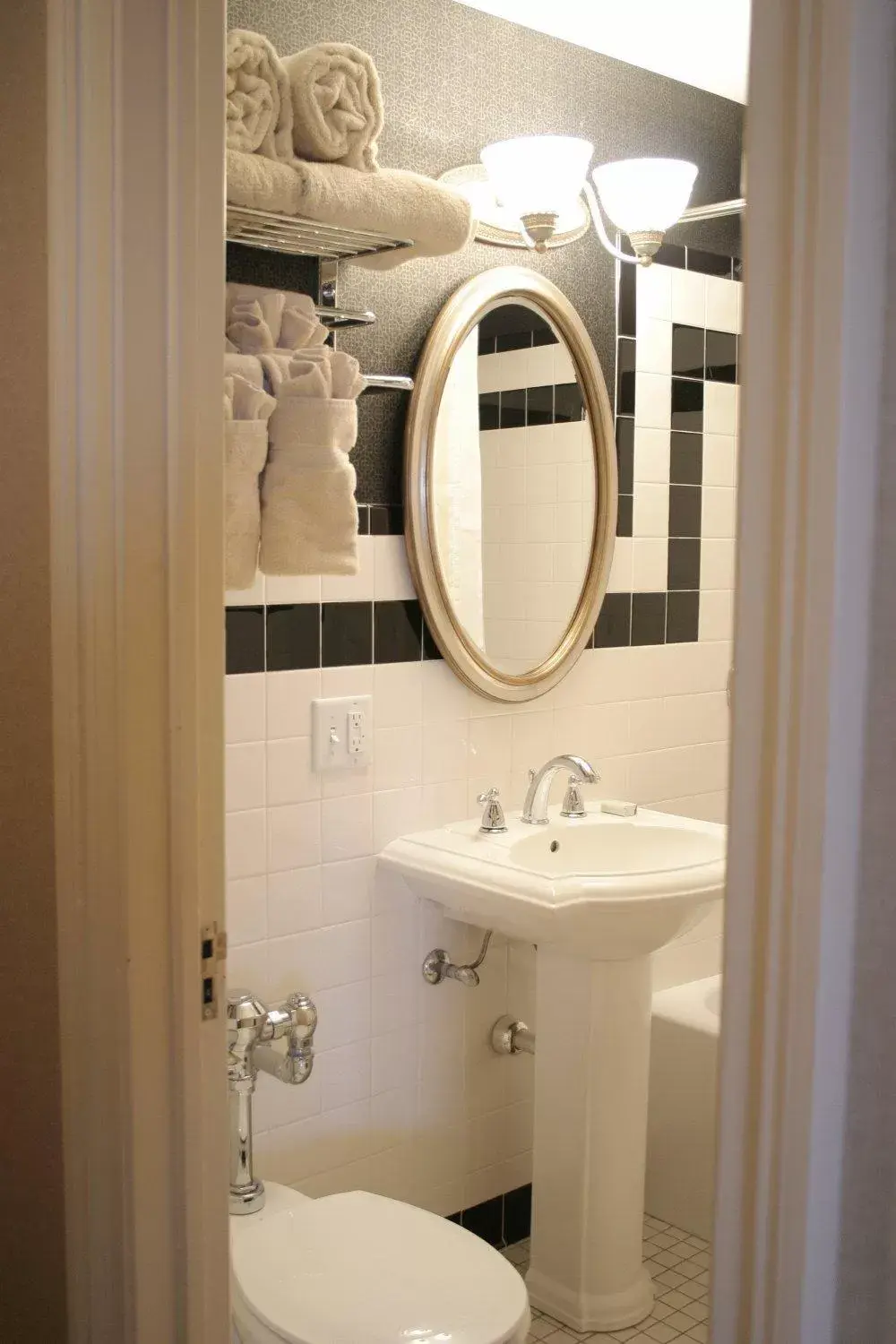 Bathroom in Ambassador Hotel Milwaukee, Trademark Collection by Wyndham