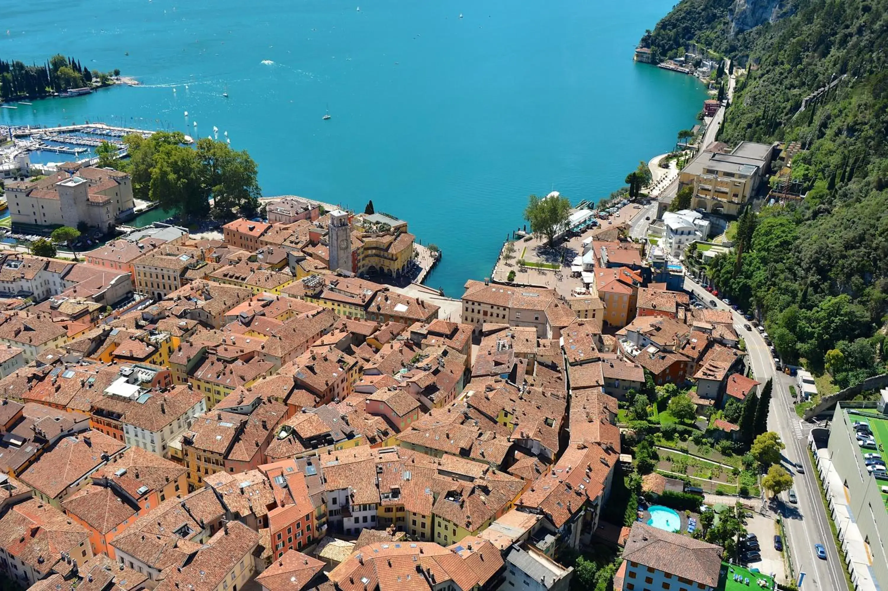 View (from property/room), Bird's-eye View in Hotel Europa - Skypool & Panorama