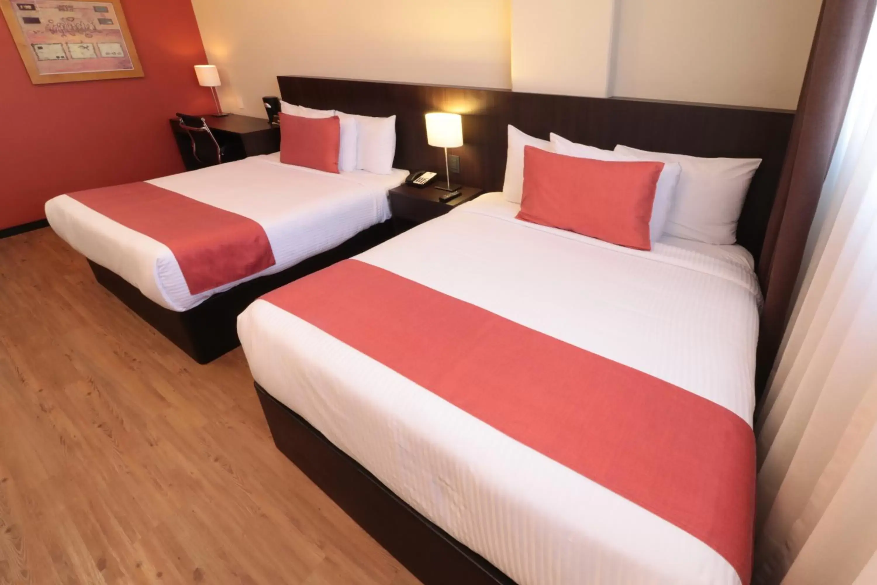 Property building, Bed in Comfort Inn San Luis Potosi