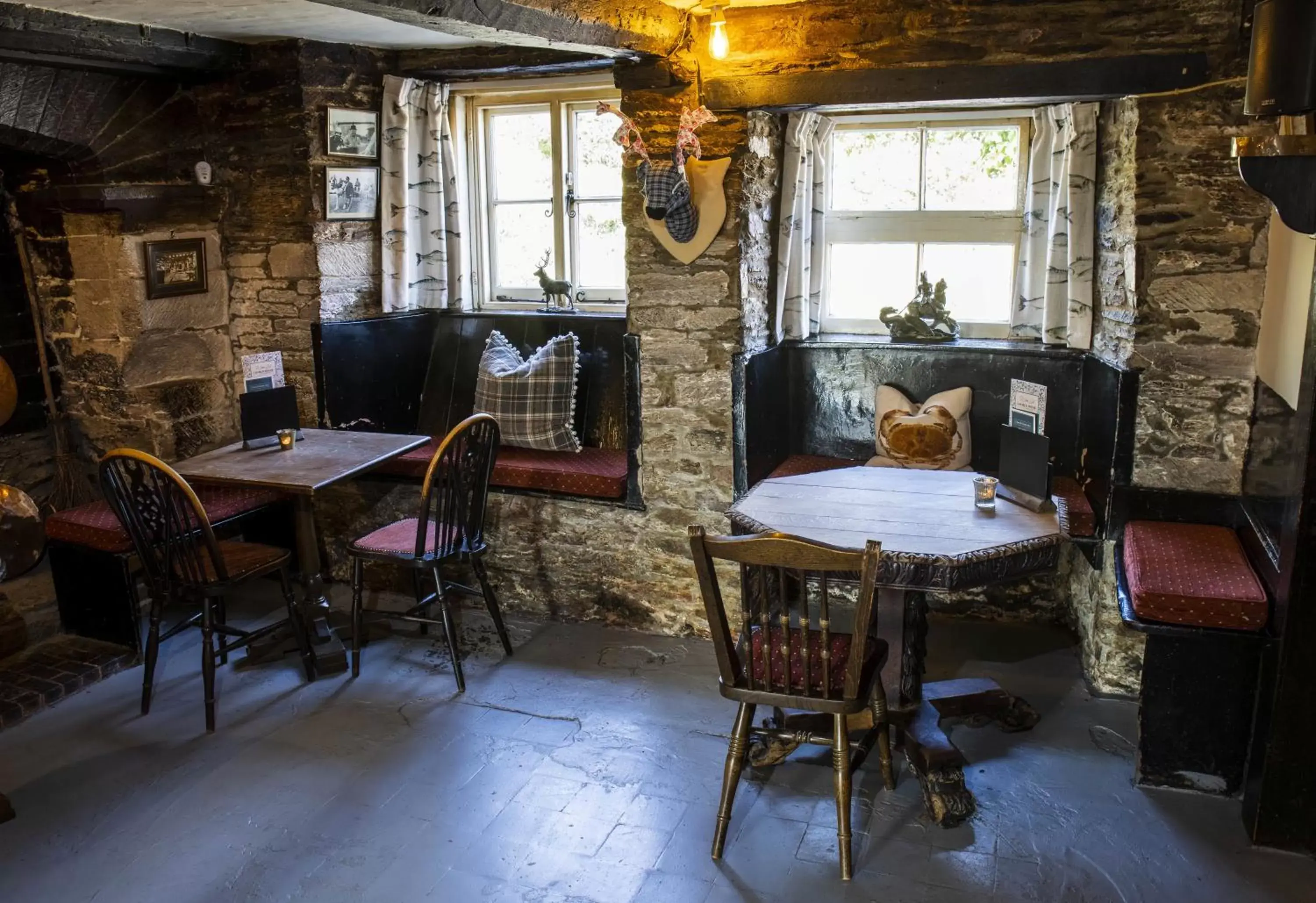 Lounge or bar, Restaurant/Places to Eat in Church House Inn, Churchstow