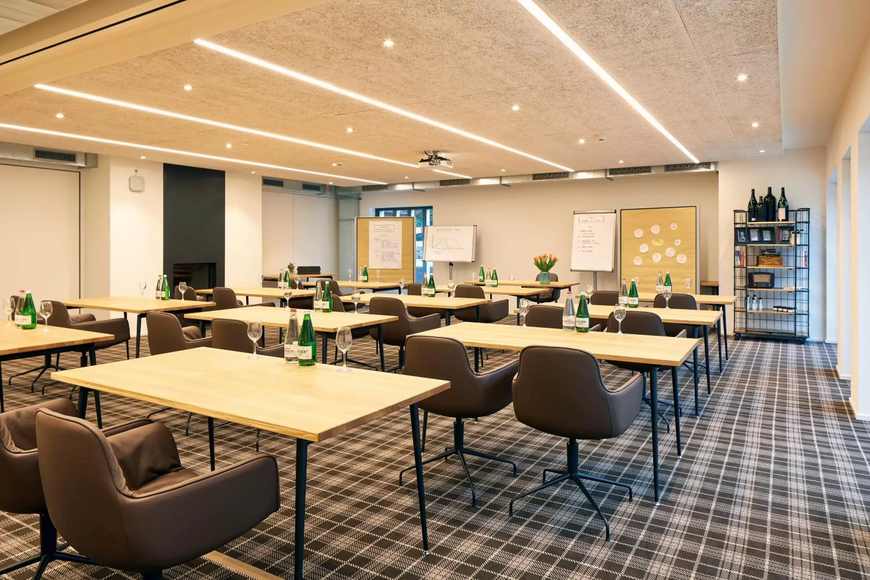 Meeting/conference room, Restaurant/Places to Eat in Landhotel Hirschen Swiss Quality