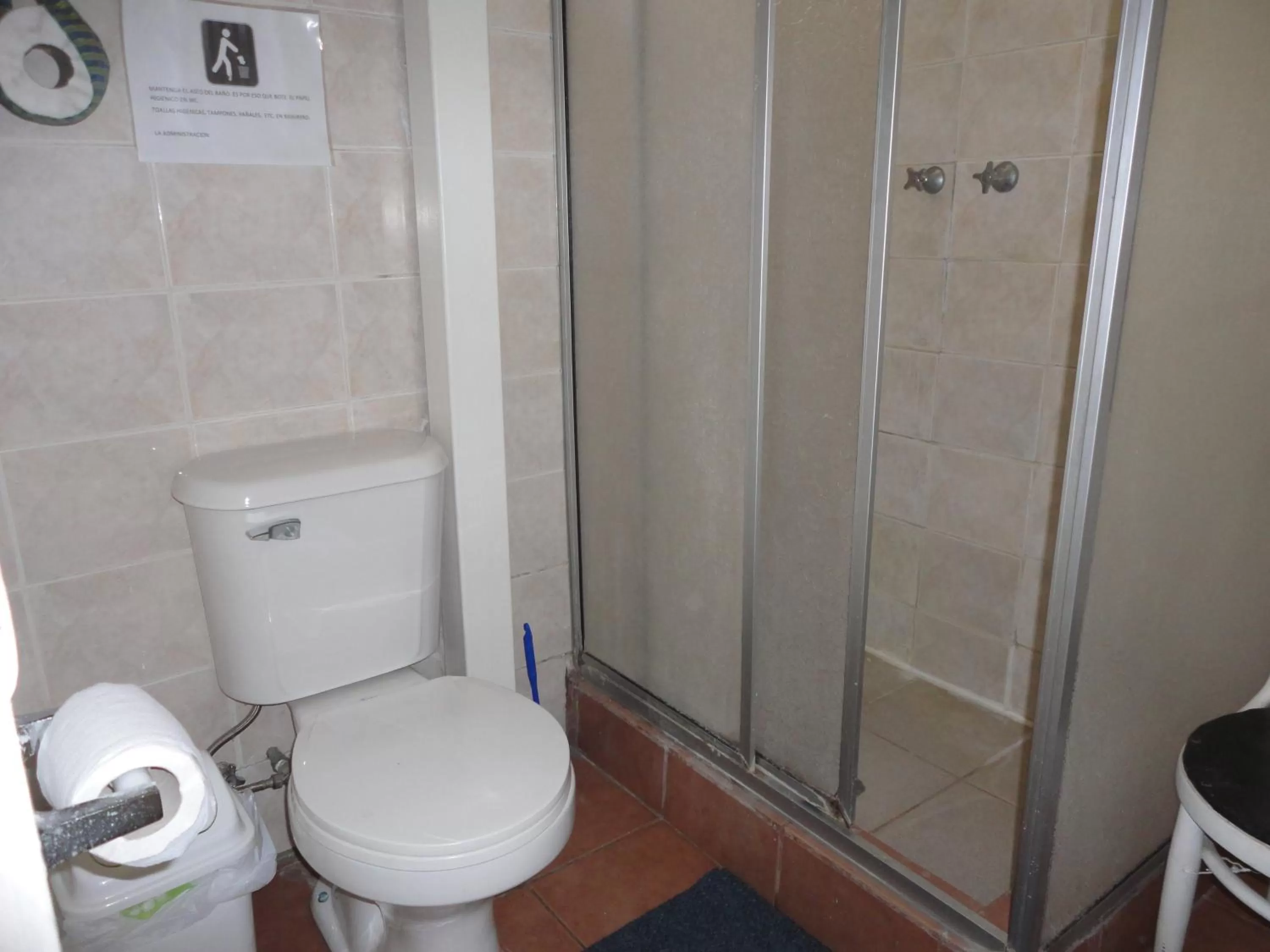 Bathroom in Hostal Recuerdos de Familia