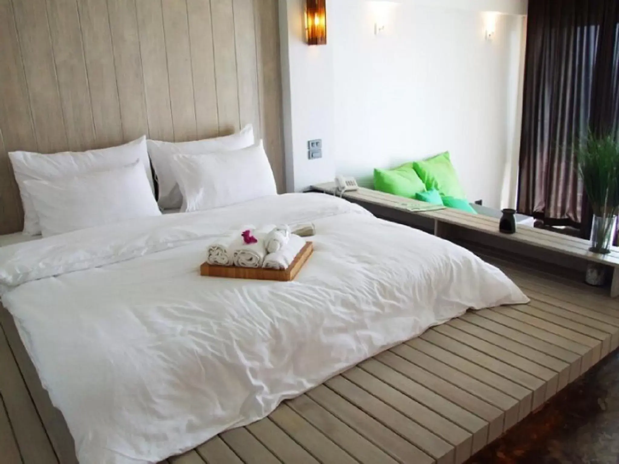 Bed in Bari Lamai Resort