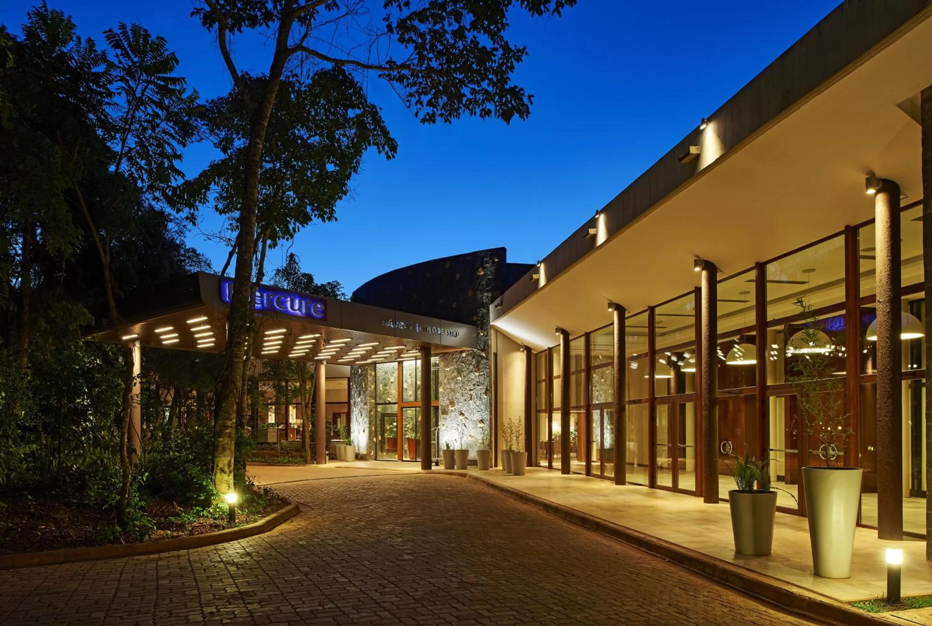 Facade/entrance in Mercure Iguazu Hotel Iru