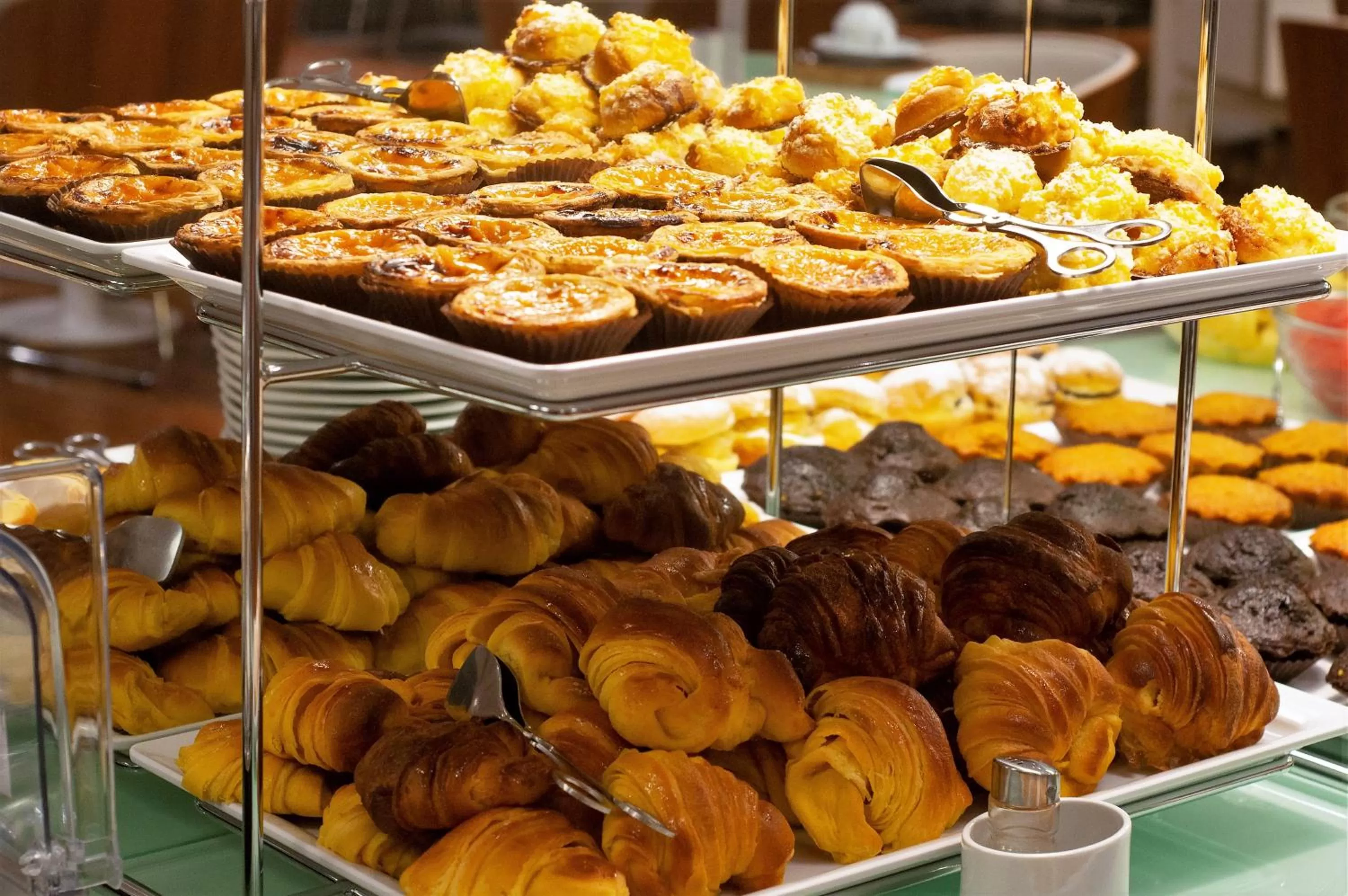 Breakfast in Porto Trindade Hotel