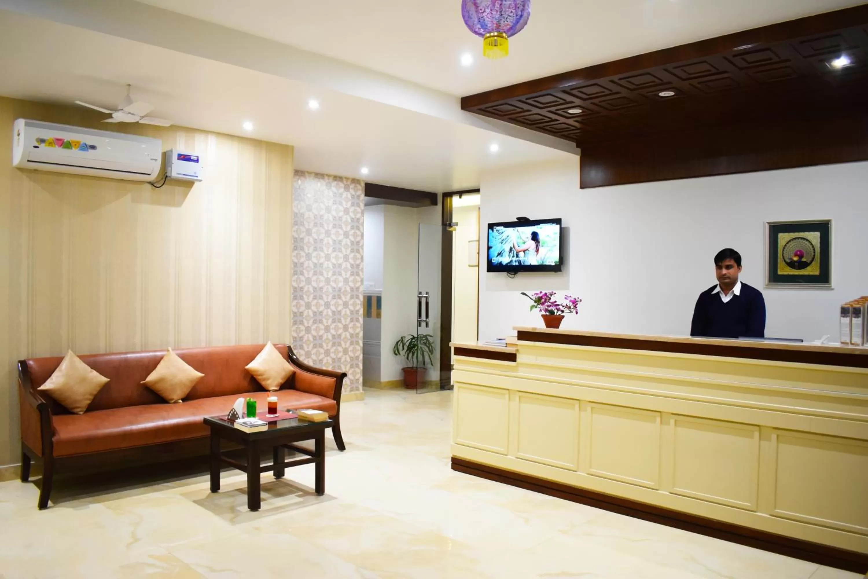 Lobby or reception in Green View by Green Tree Hotels