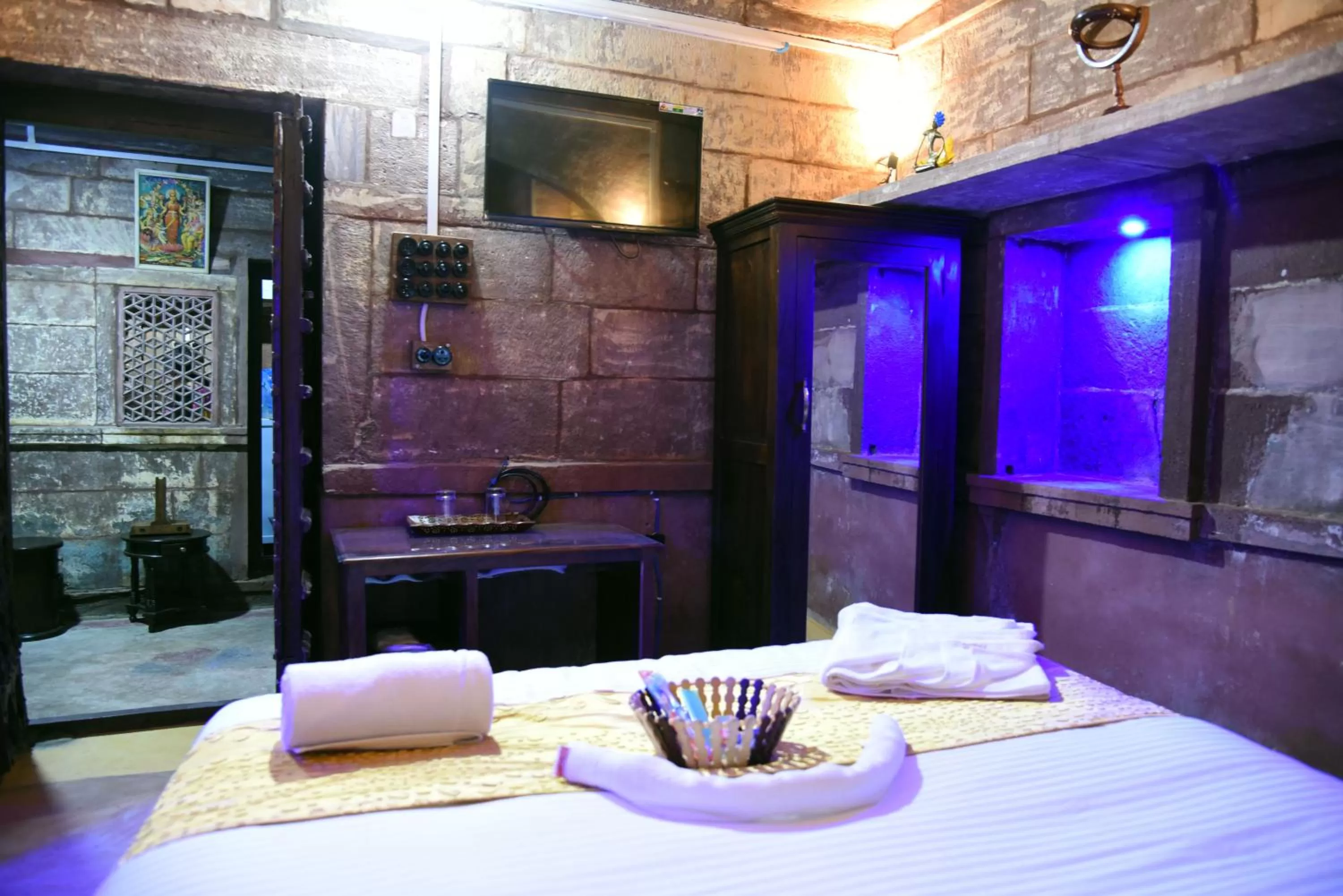 Bed in The Thikana Heritage