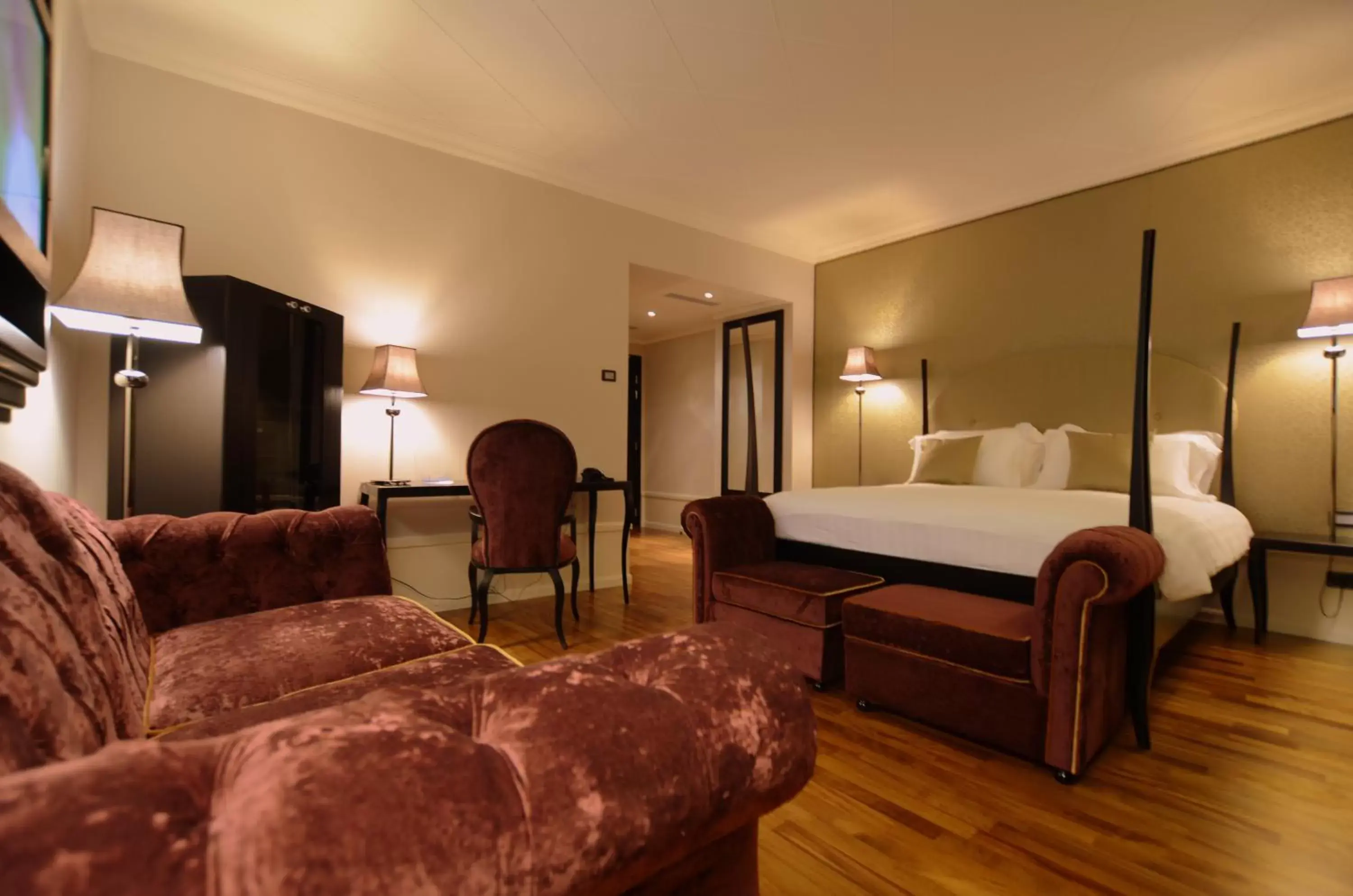 Photo of the whole room, Bed in Hotel Milano & SPA***S