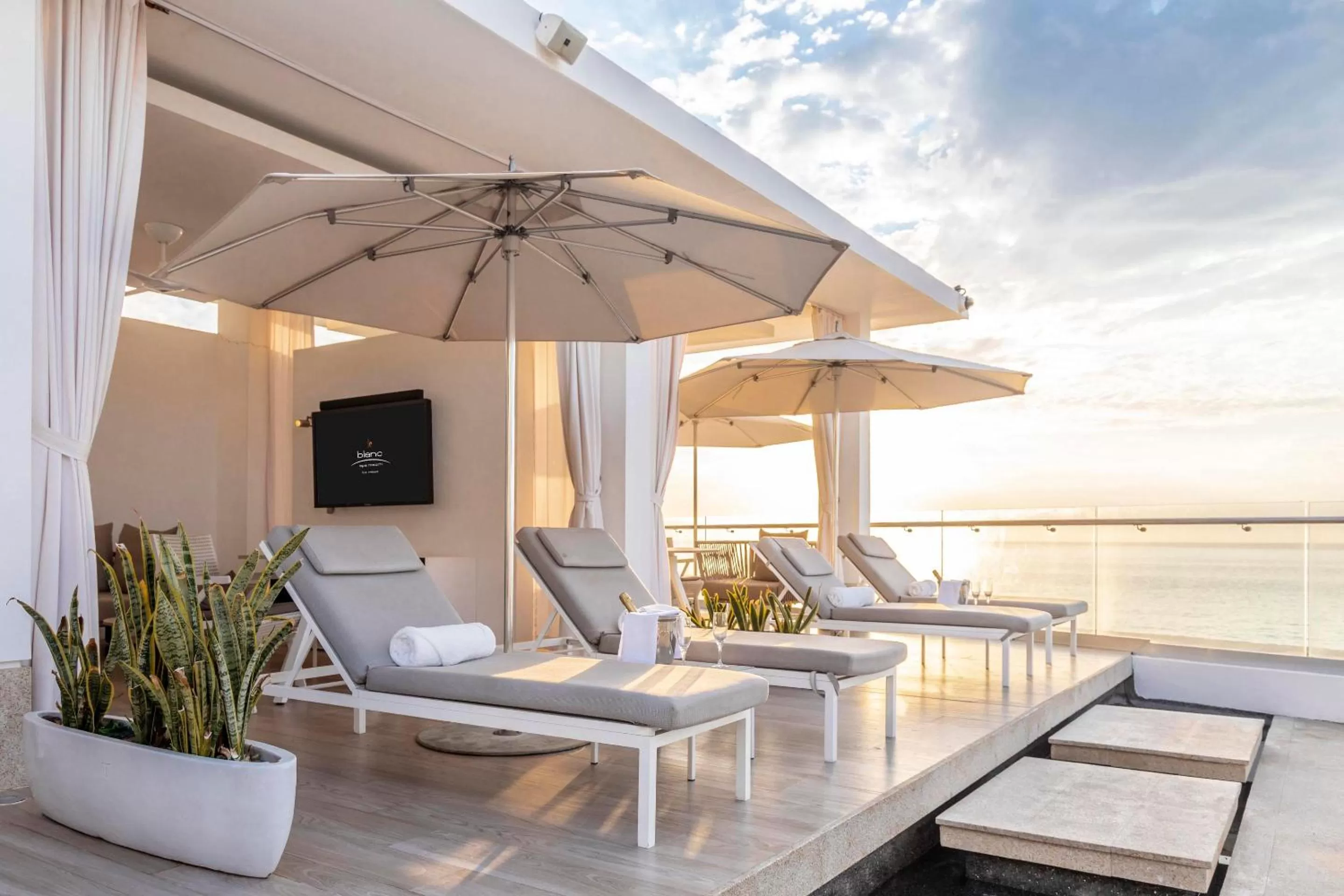 Seating area in Le Blanc Spa Resort Los Cabos - Adults Only - All-Inclusive