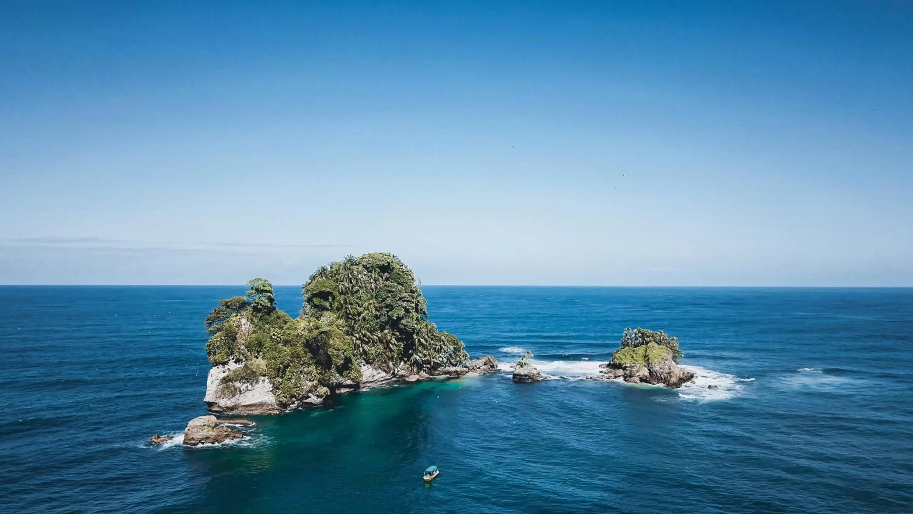 Natural landscape in Selina Bocas del Toro