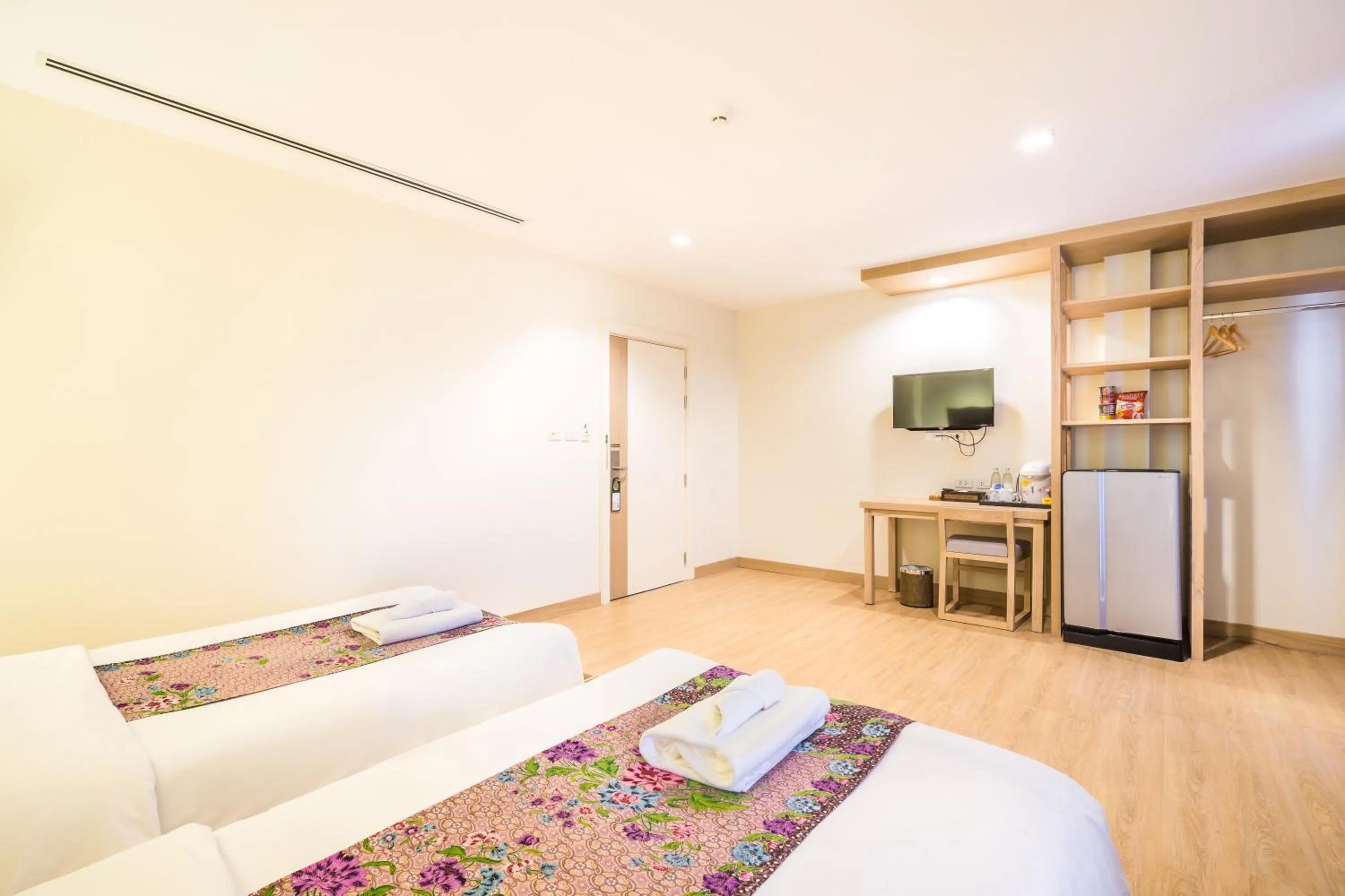 Bedroom, Bed in Baan Suwantawe