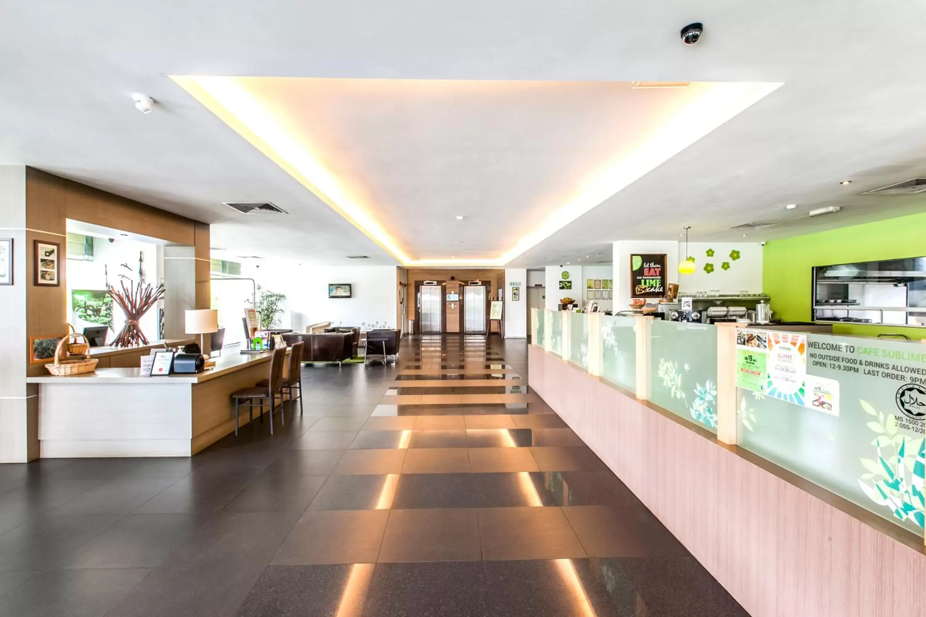 Lobby or reception in The LimeTree Hotel, Kuching
