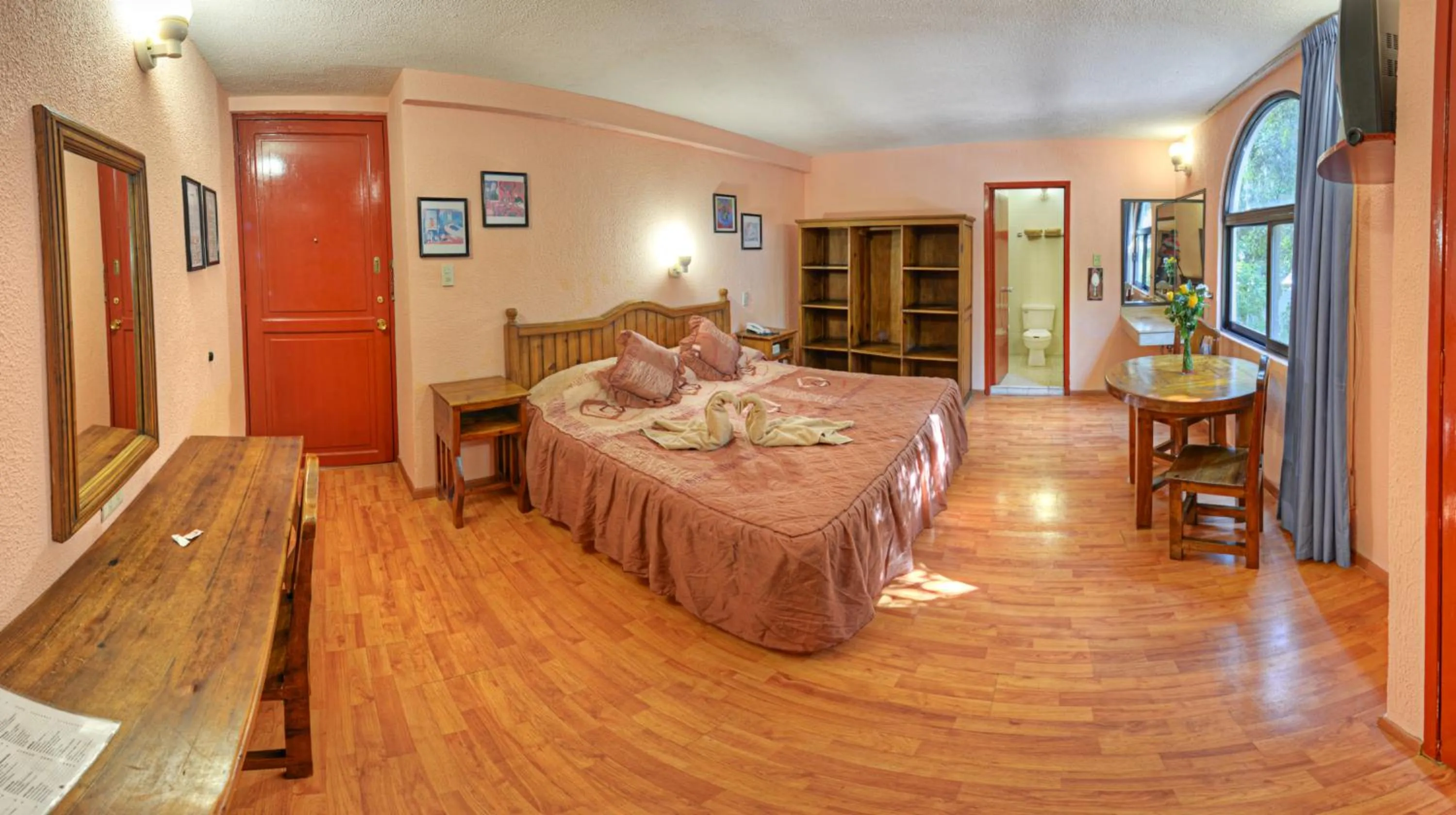 Photo of the whole room, Bed in Hotel San Angel