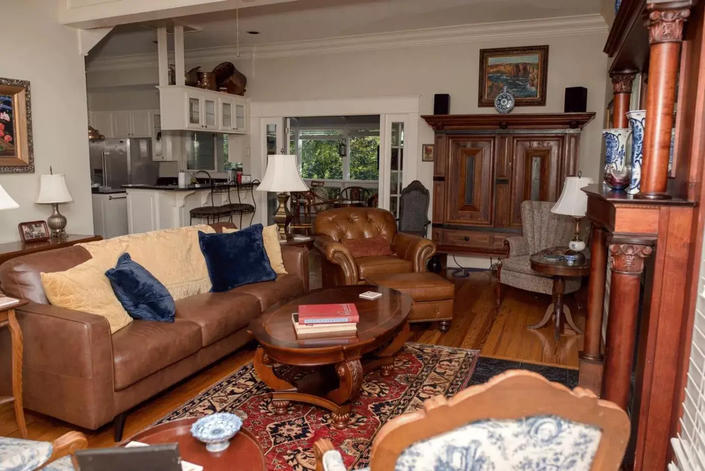 Seating Area in Dickson Street Bed & Breakfast