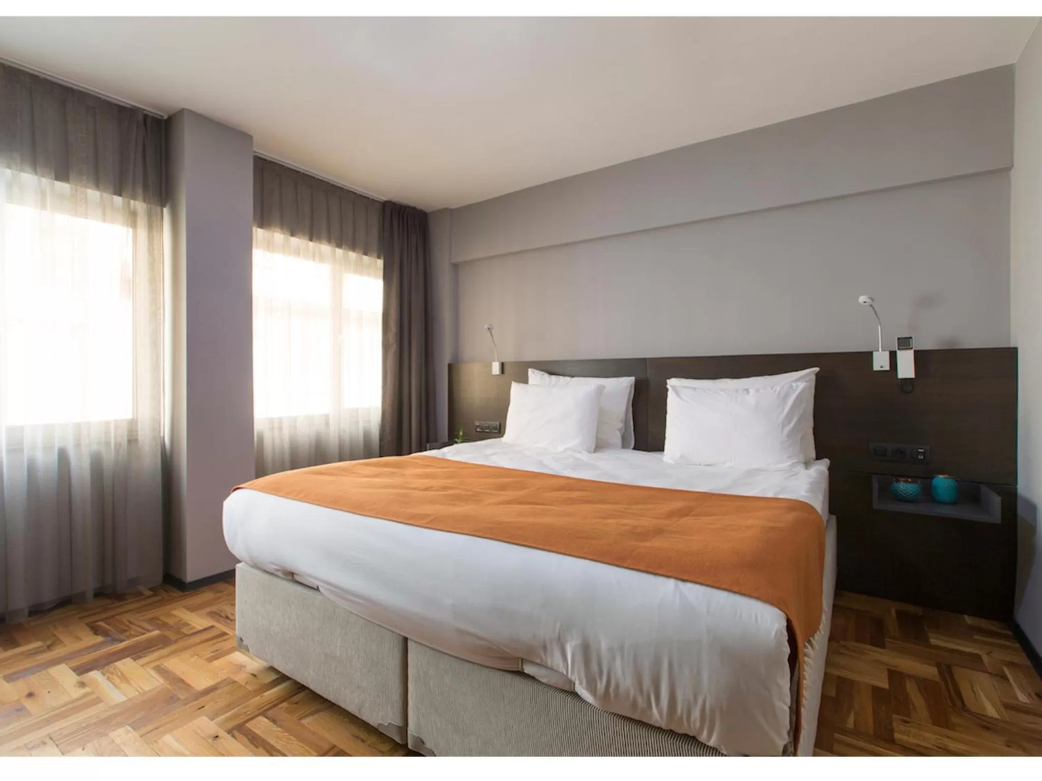 Day, Bed in Lampa Design Hotel-Special Category