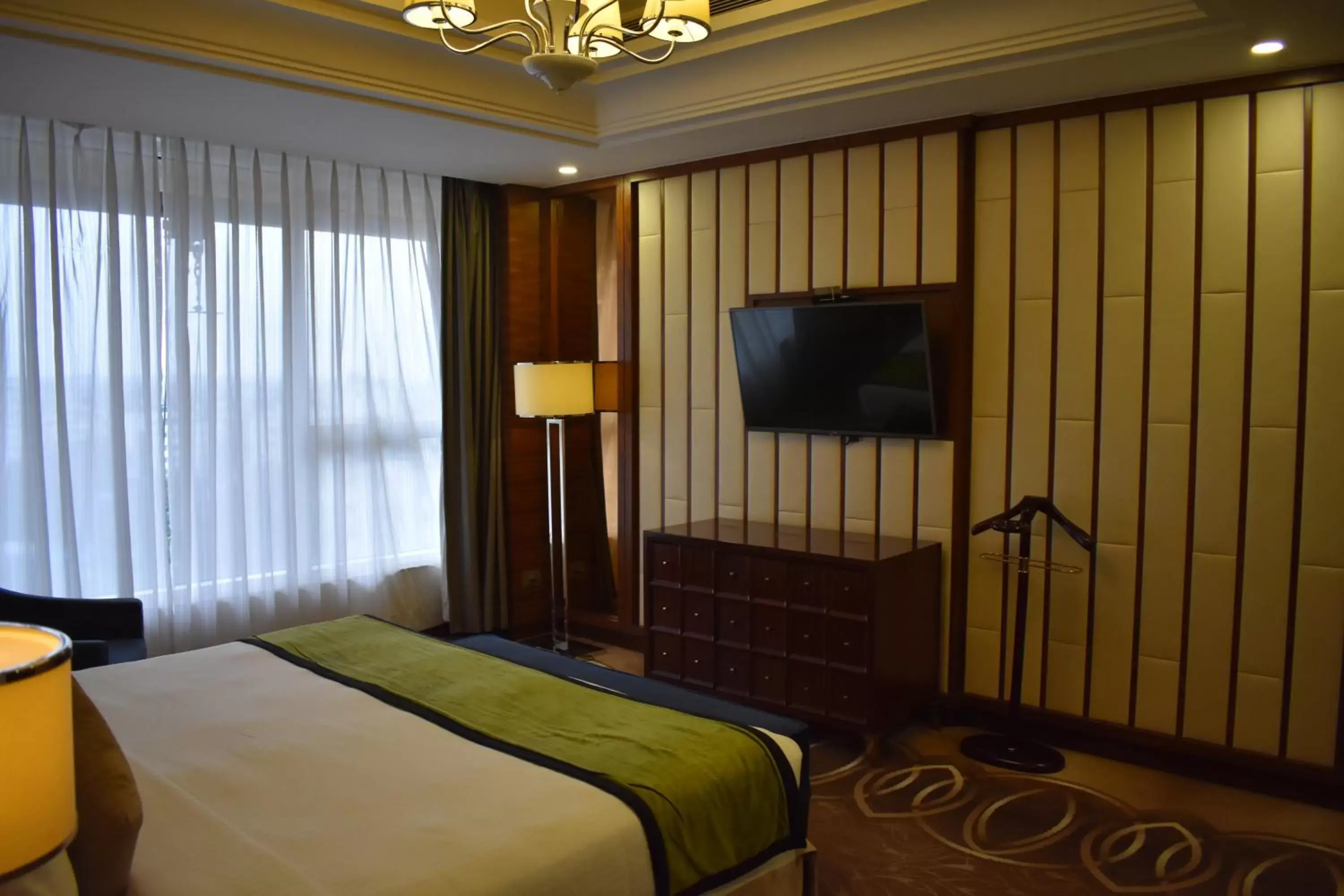 Communal lounge/ TV room, Bed in Sayaji Kolhapur Communal lounge/ TV room, Bed in Sayaji Kolhapur