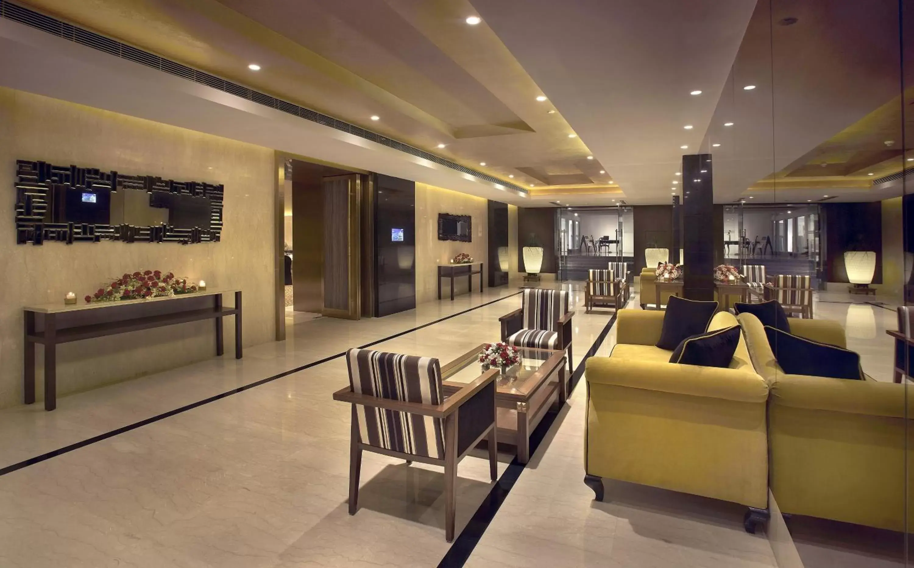 Lobby or reception in The Lalit Great Eastern Kolkata