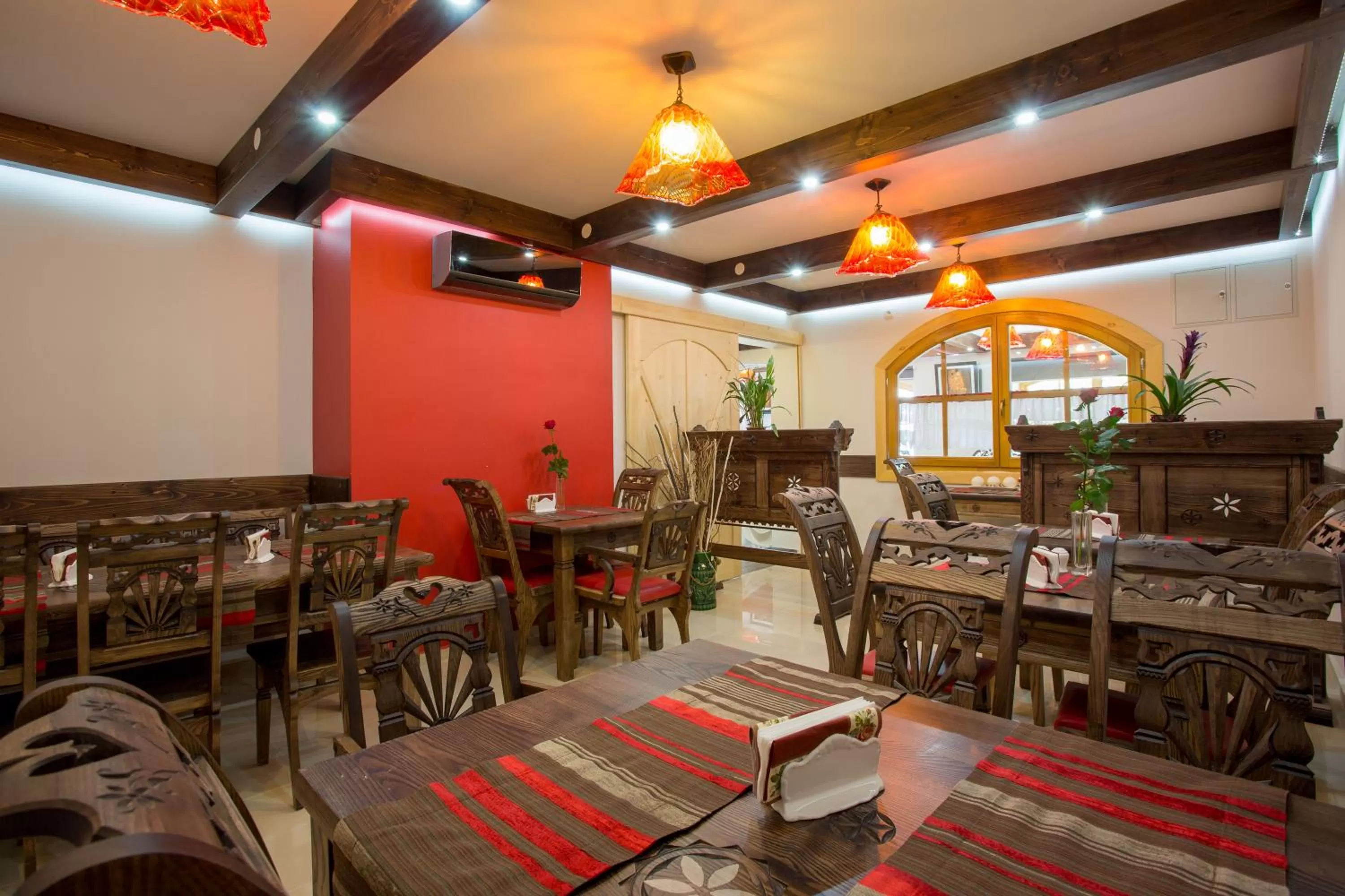 Restaurant/places to eat in Butorowy Dwór