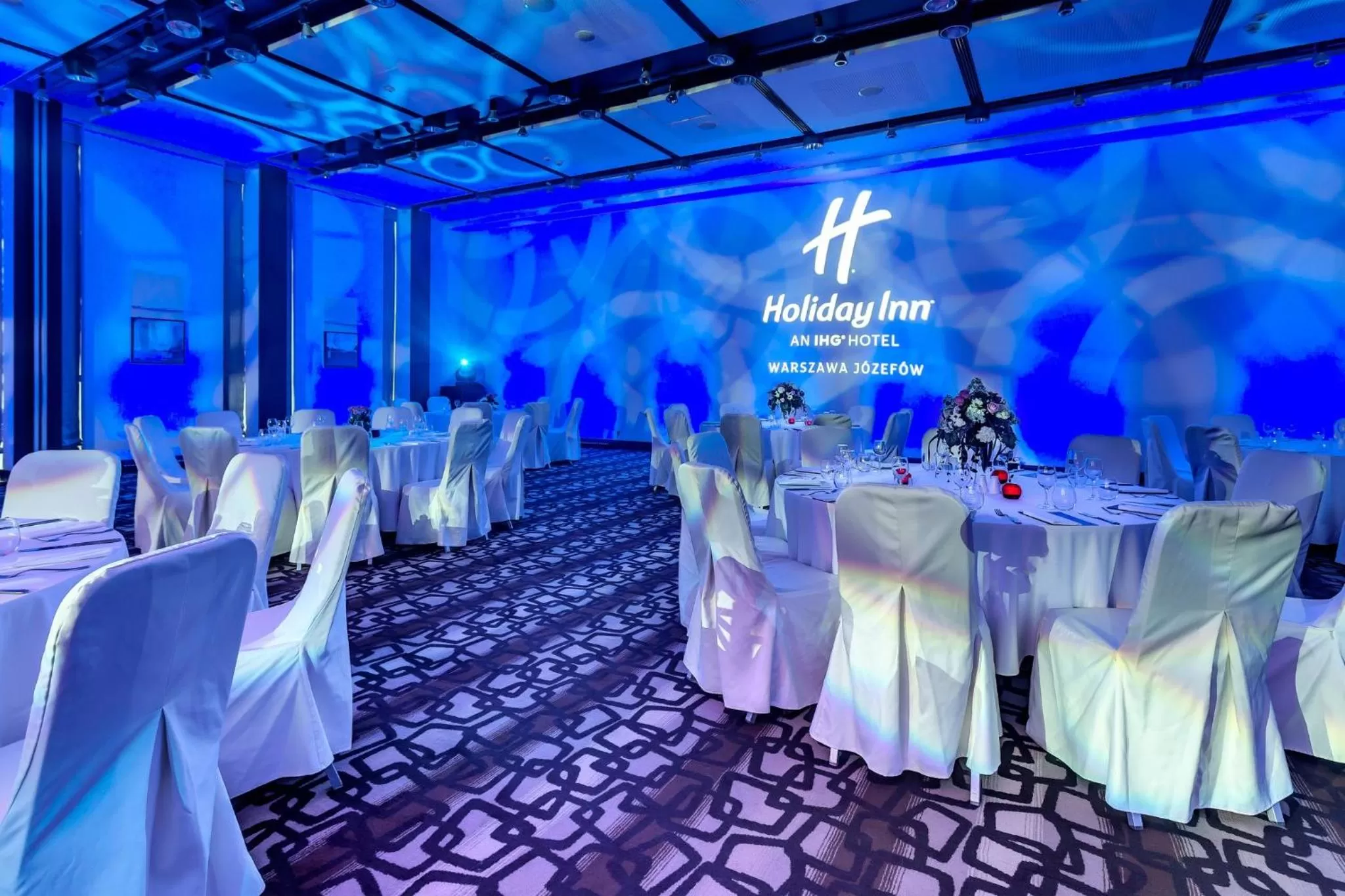 Meeting/conference room in Holiday Inn Resort Warsaw Józefów by IHG