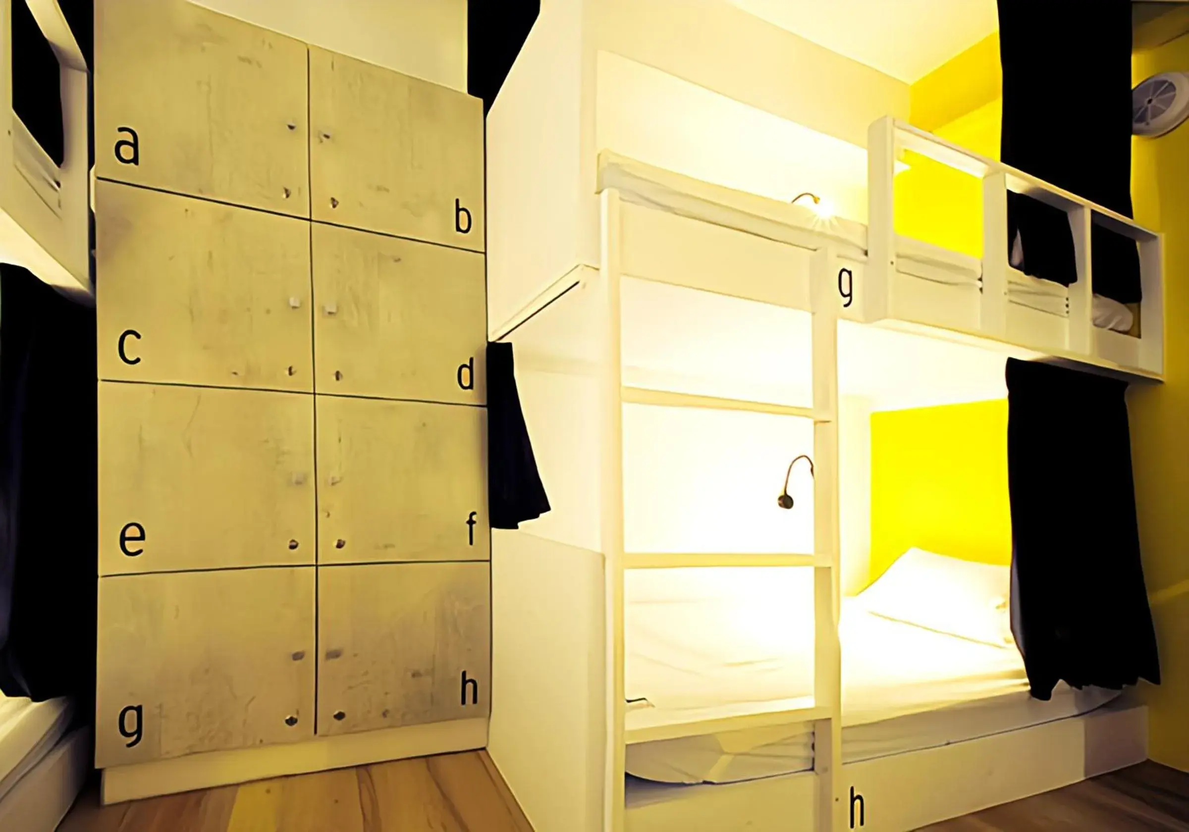 Bunk Bed in We Come Hostel